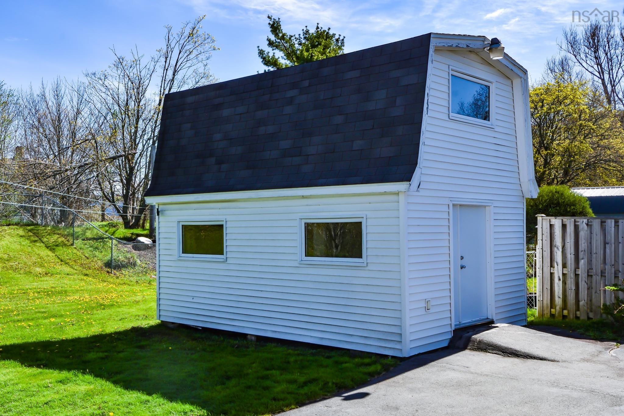$289,900.00: 184 Queen Street, Bridgewater