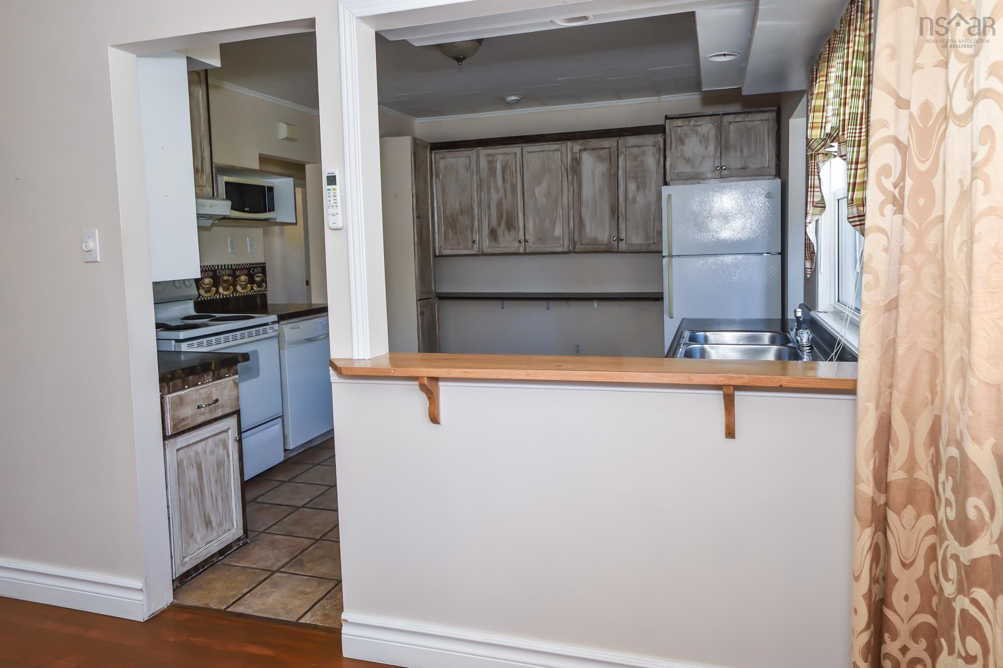 $289,900.00: 184 Queen Street, Bridgewater