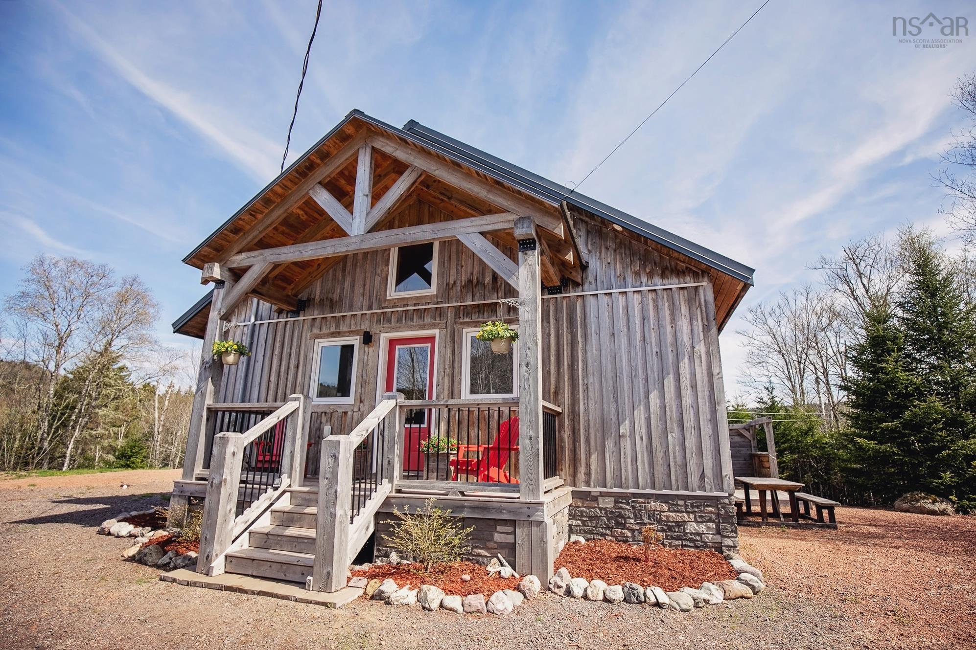 $429,900.00: 49 Lakelands Road, Parrsboro