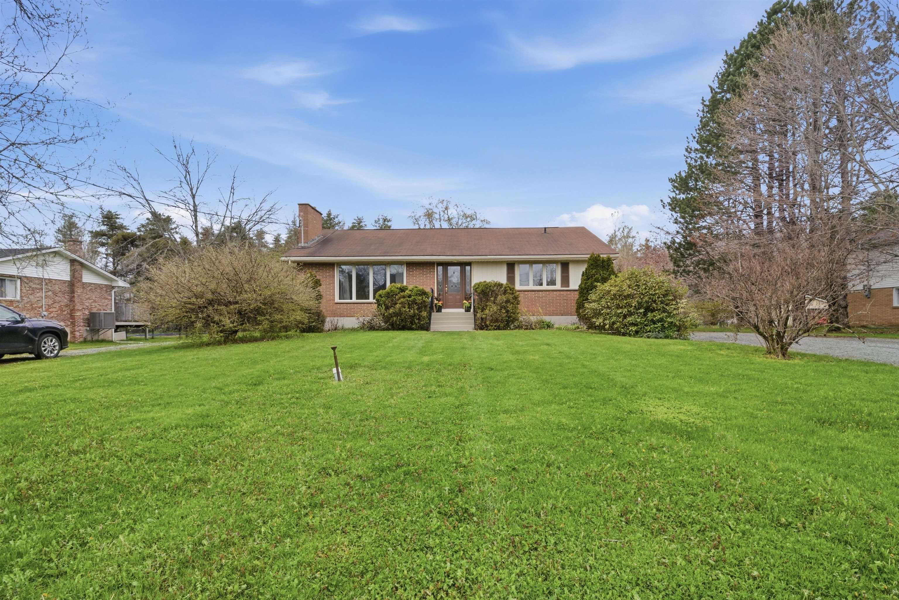 $574,900.00: 158 Highway 277, Lantz