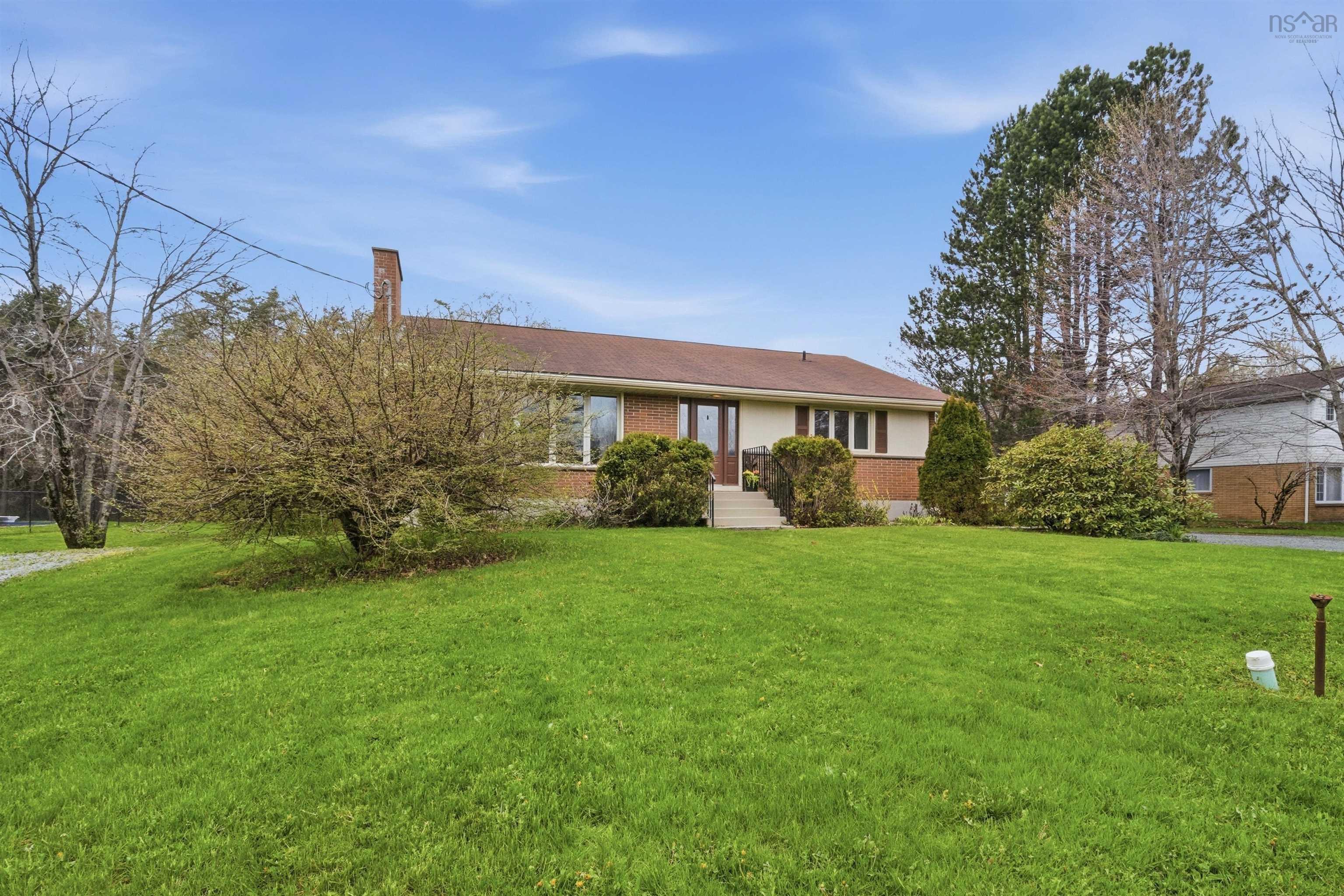 $574,900.00: 158 Highway 277, Lantz
