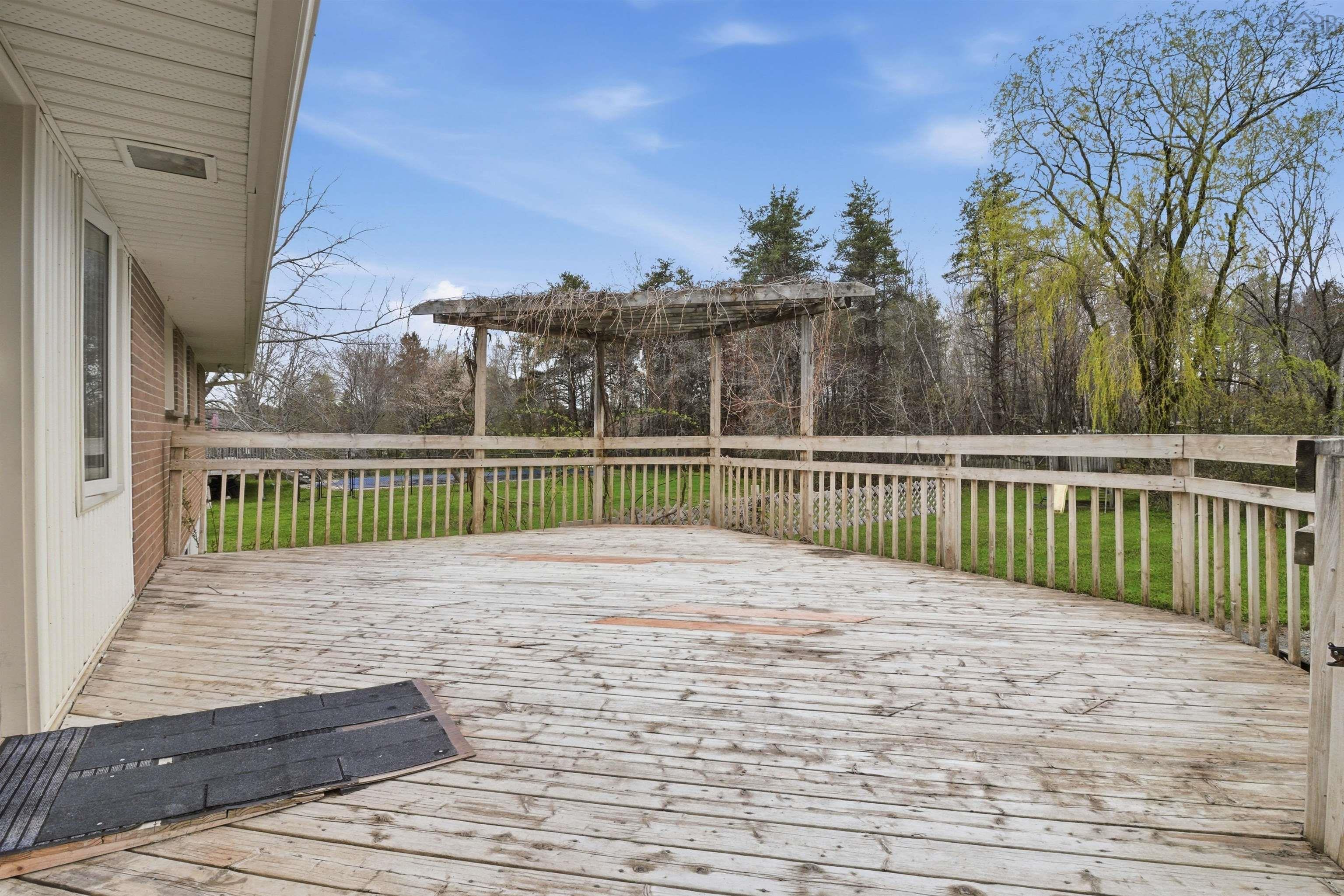 $574,900.00: 158 Highway 277, Lantz