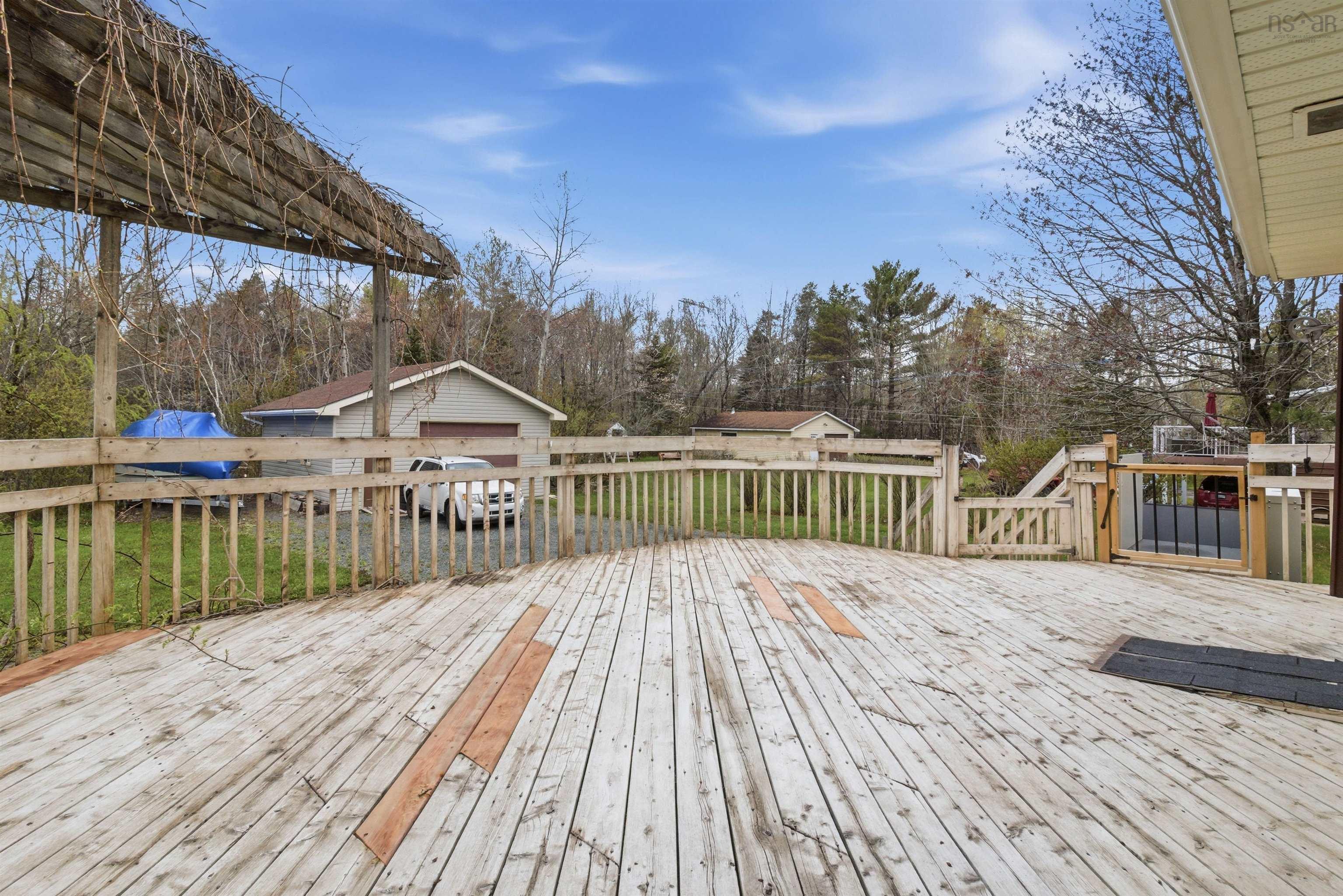 $574,900.00: 158 Highway 277, Lantz