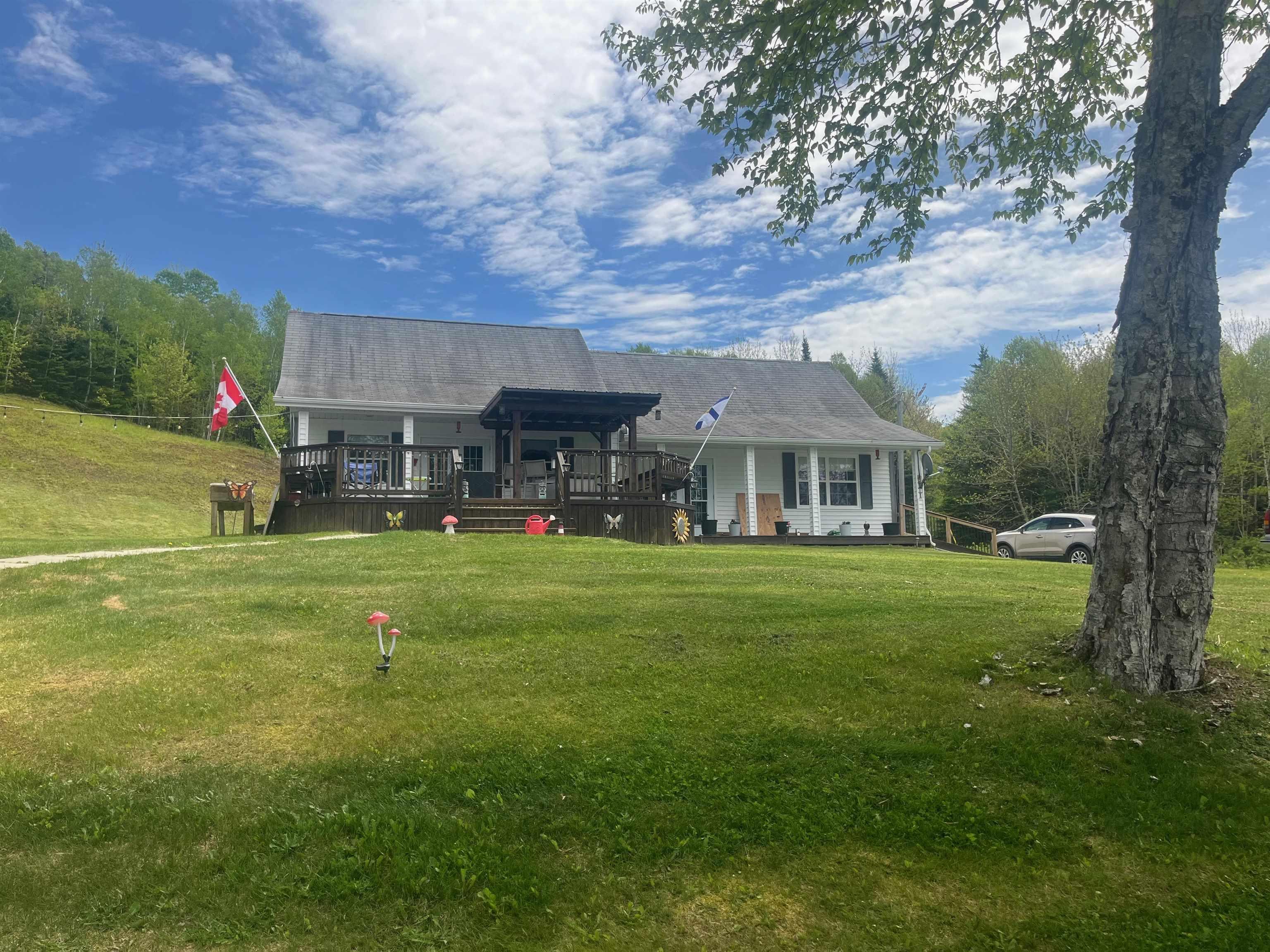 $479,000.00: 102 Penny Lane, Goshen