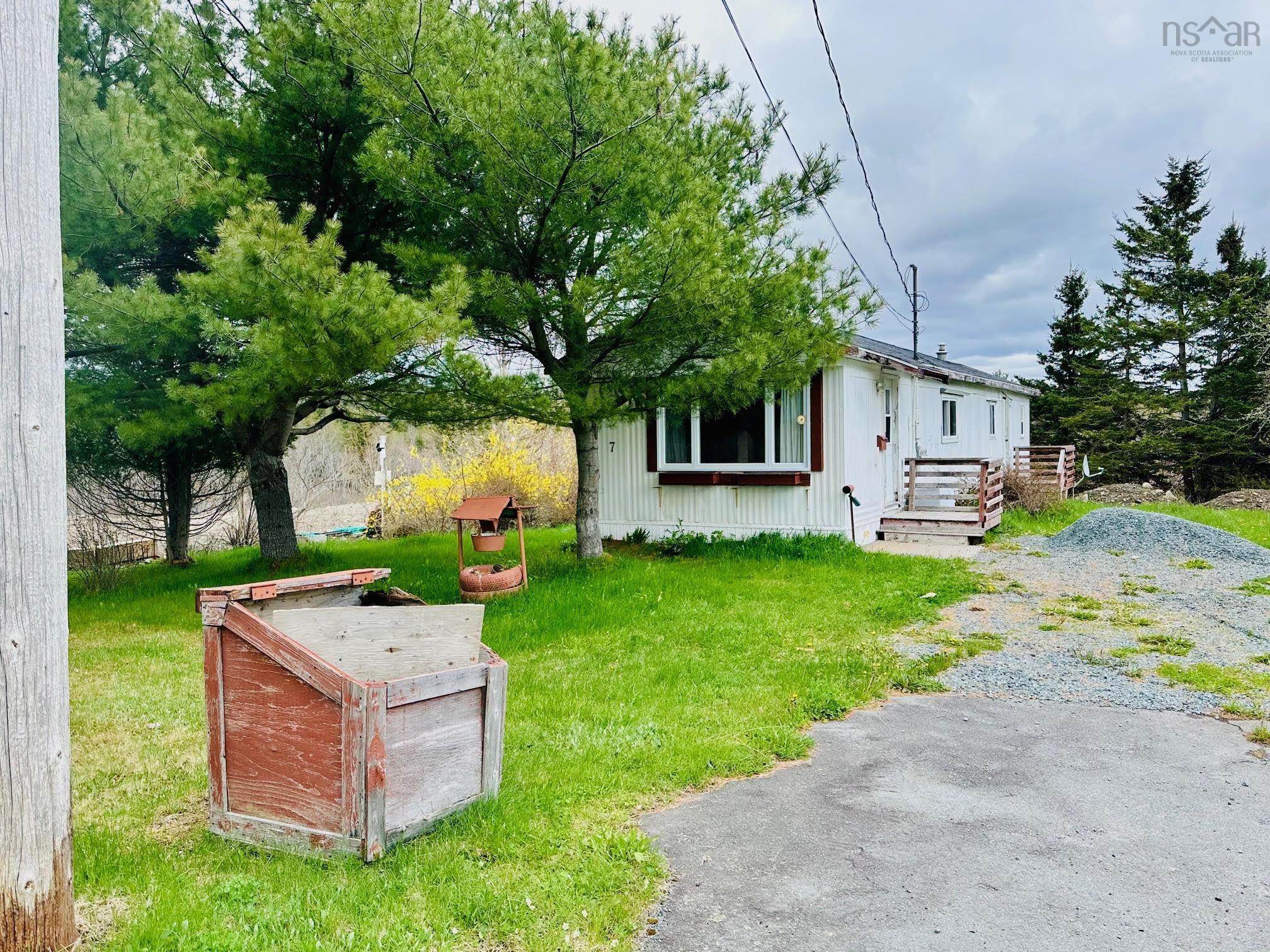 $185,000.00: 7 Upper Partridge River Road, East Preston