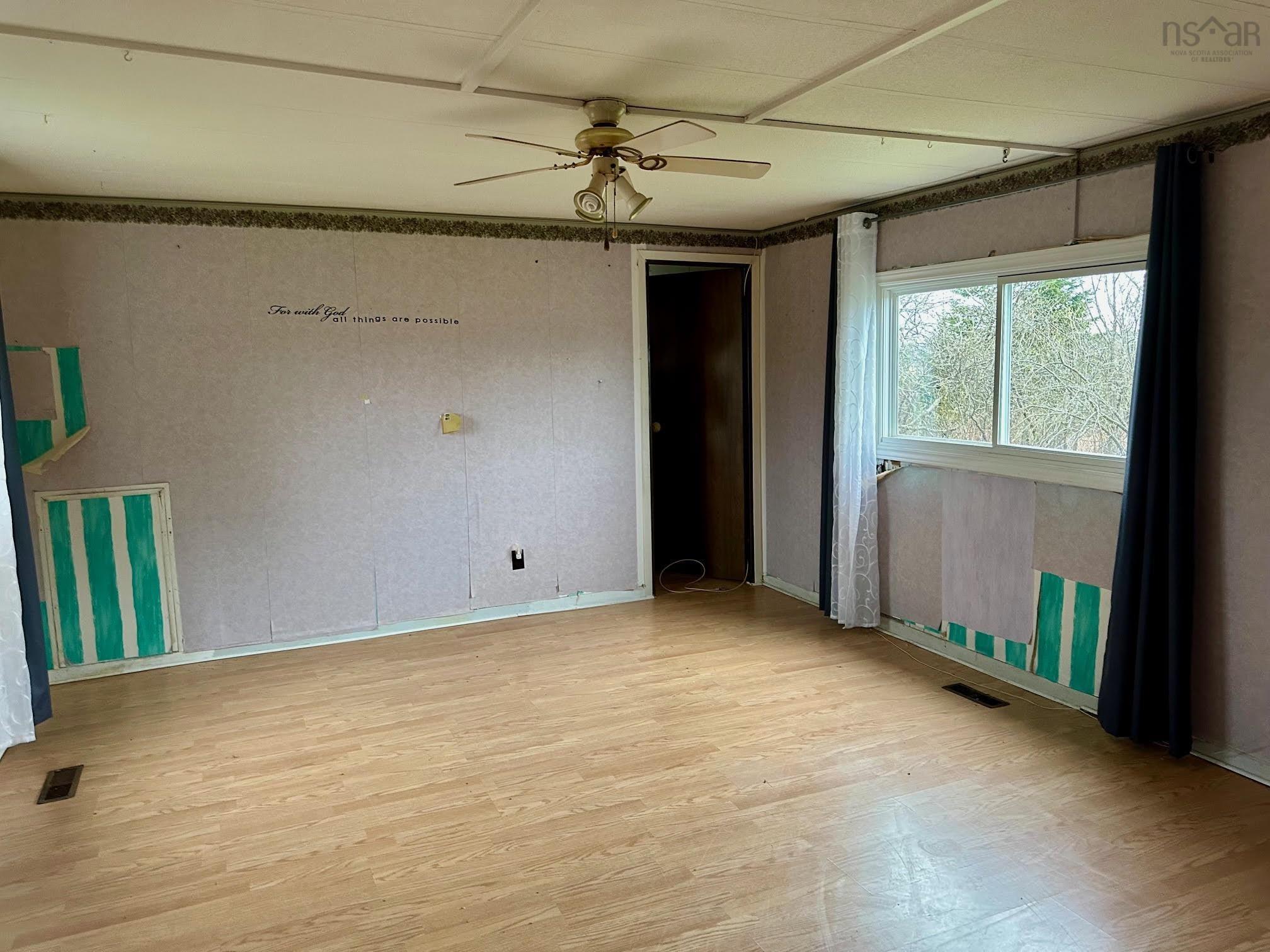 $185,000.00: 7 Upper Partridge River Road, East Preston