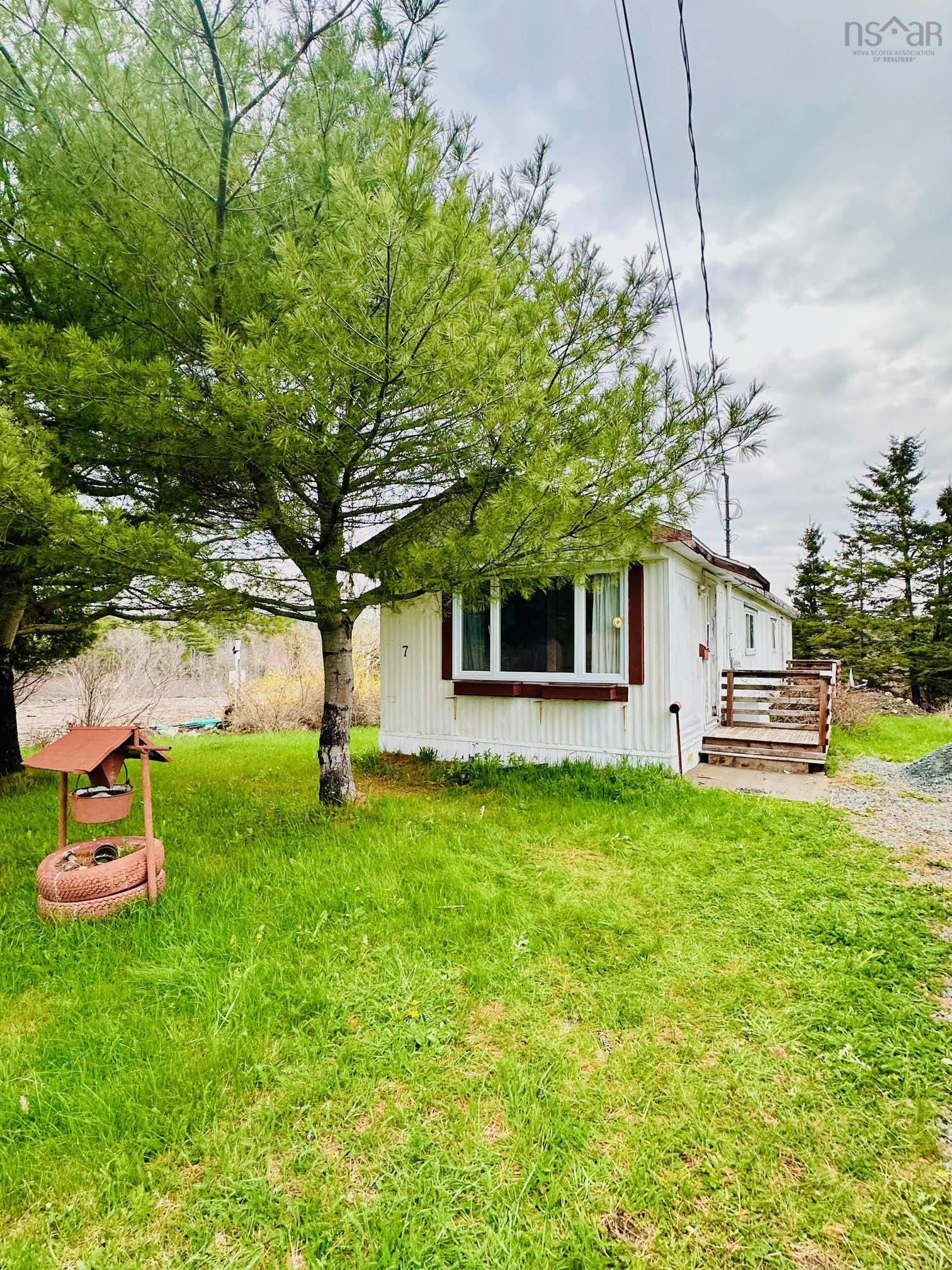 $185,000.00: 7 Upper Partridge River Road, East Preston