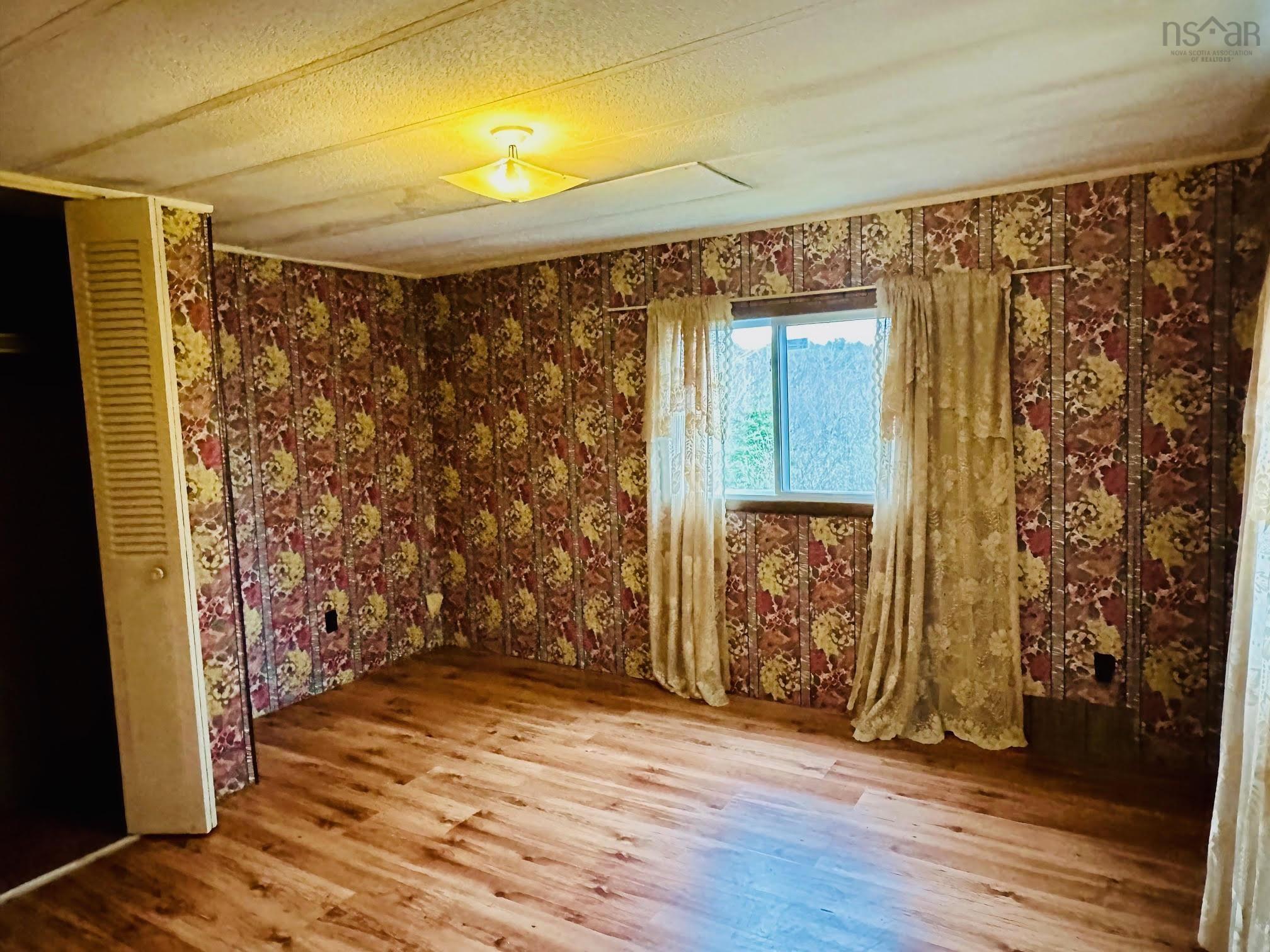 $185,000.00: 7 Upper Partridge River Road, East Preston
