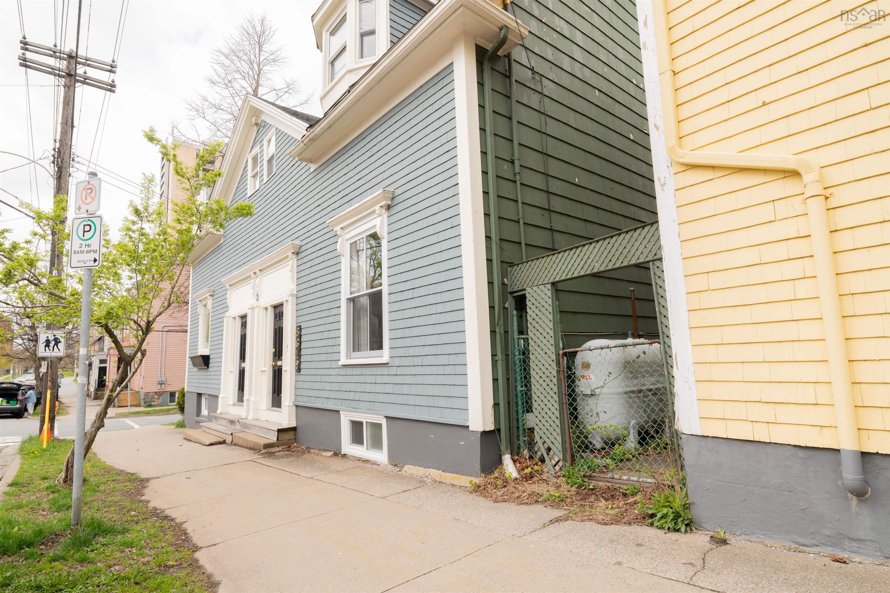 $999,000.00: 5619 Morris Street, Halifax