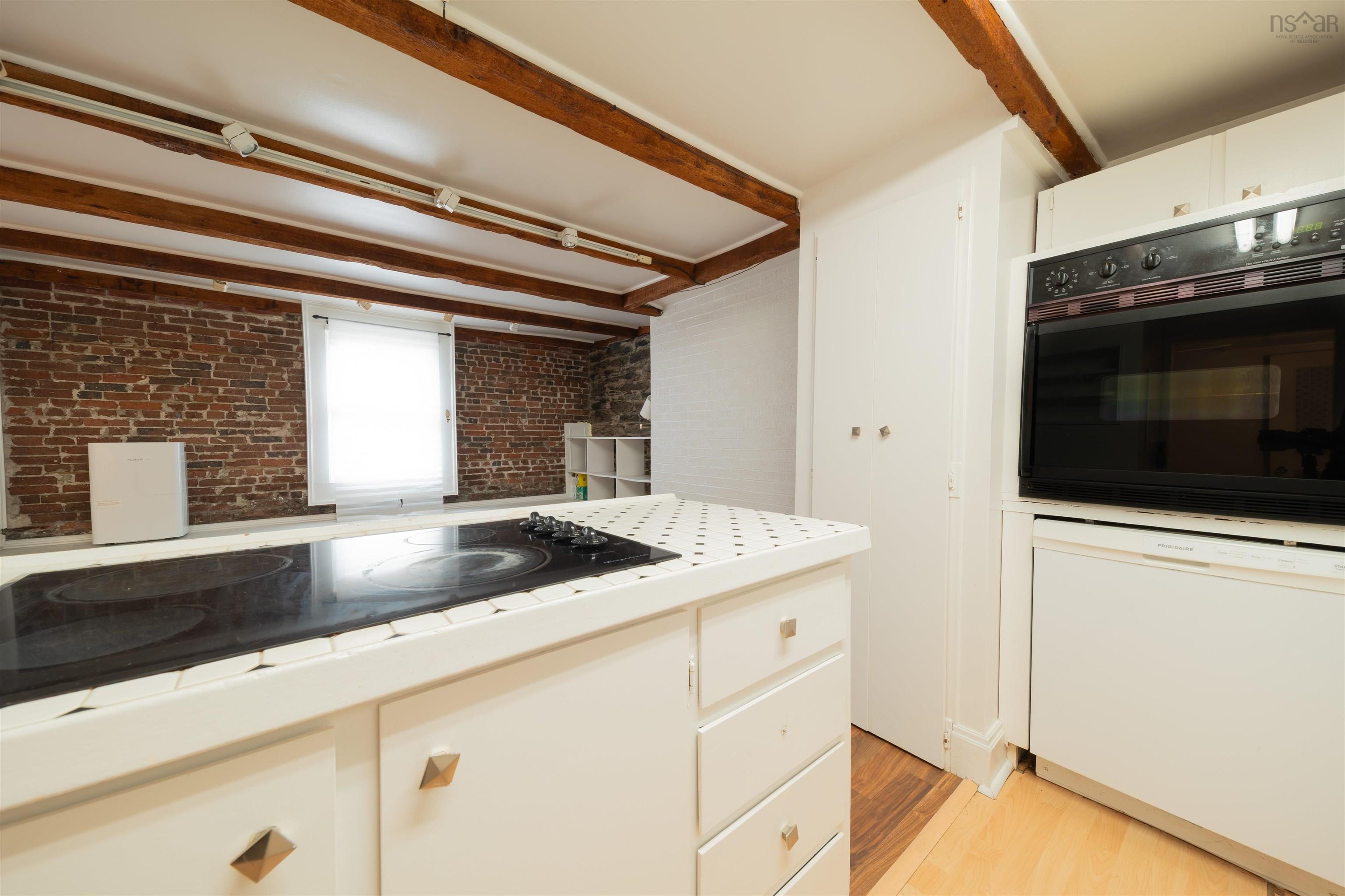 $999,000.00: 5619 Morris Street, Halifax