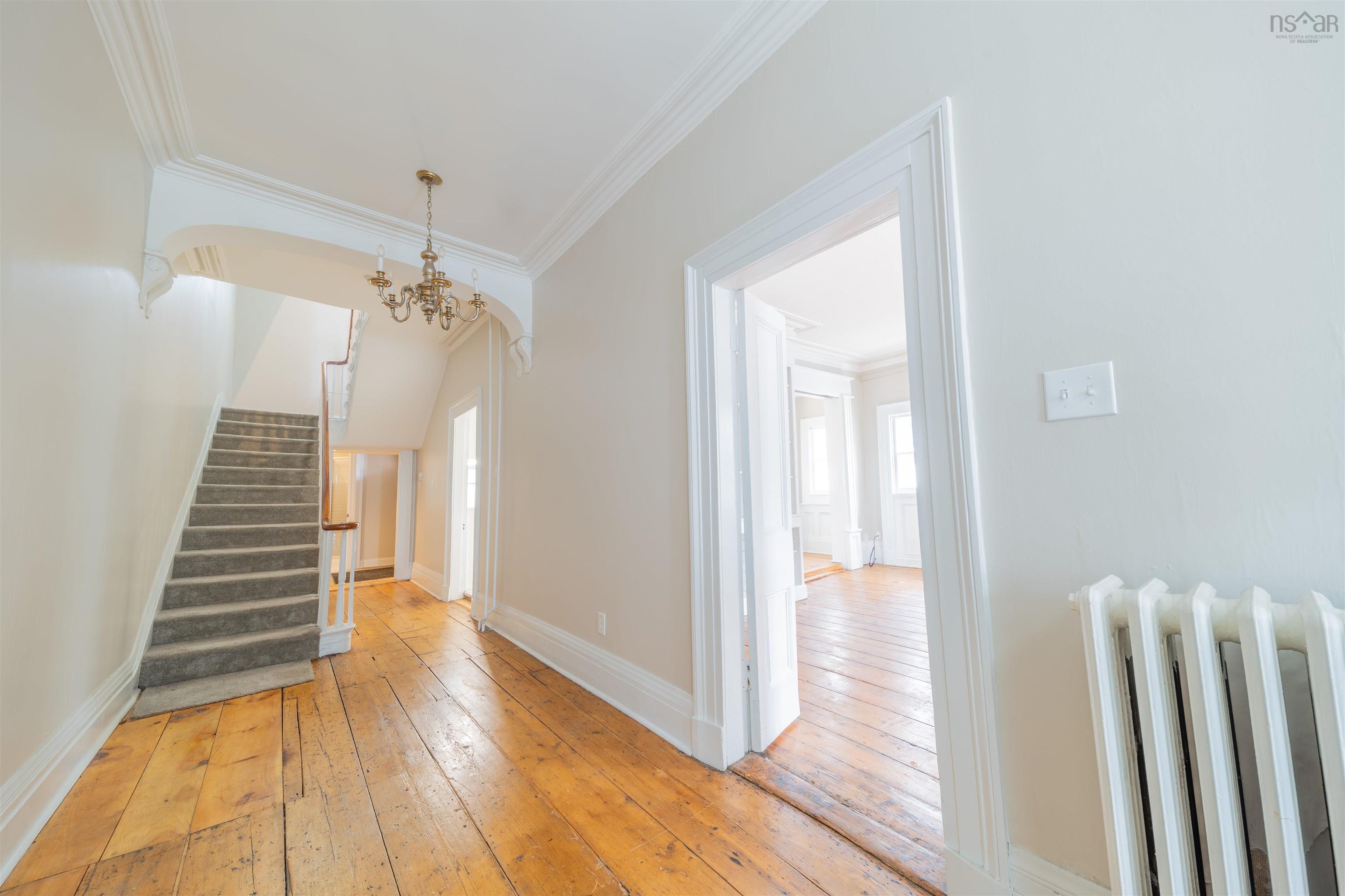 $1,199,000.00: 5633 Morris Street, Halifax
