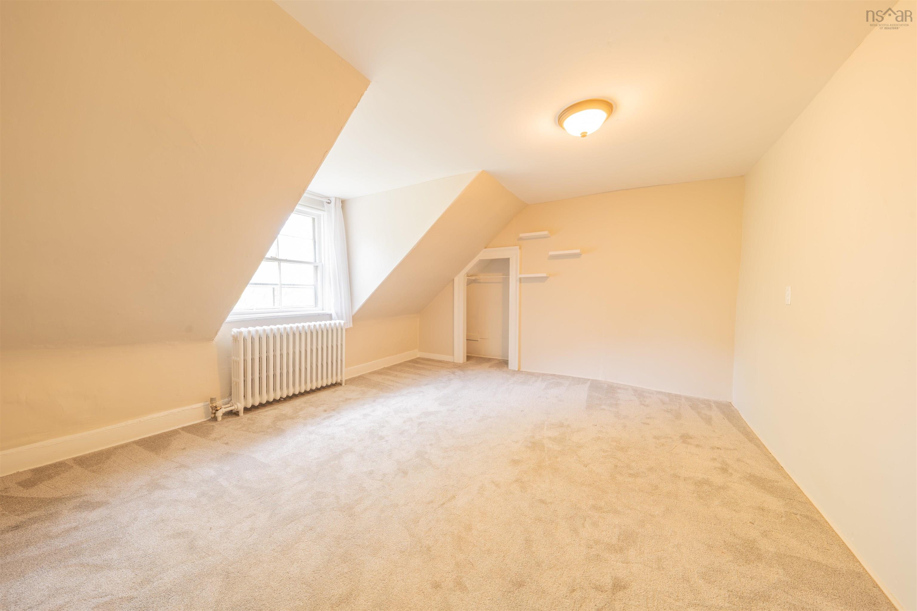 $1,199,000.00: 5633 Morris Street, Halifax