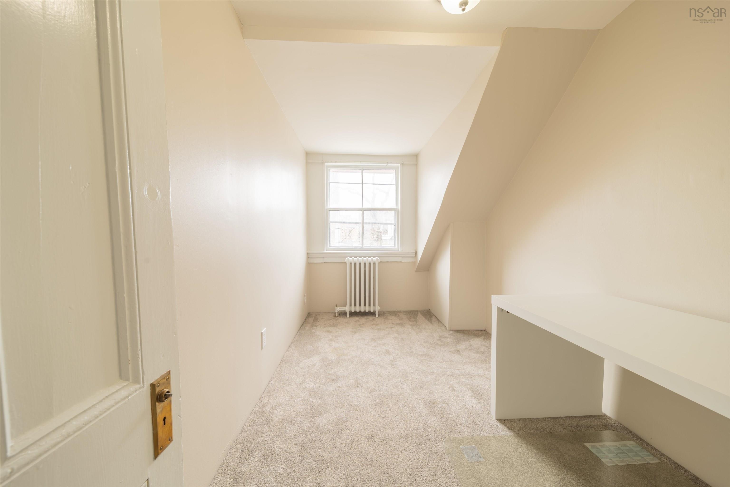 $1,199,000.00: 5633 Morris Street, Halifax