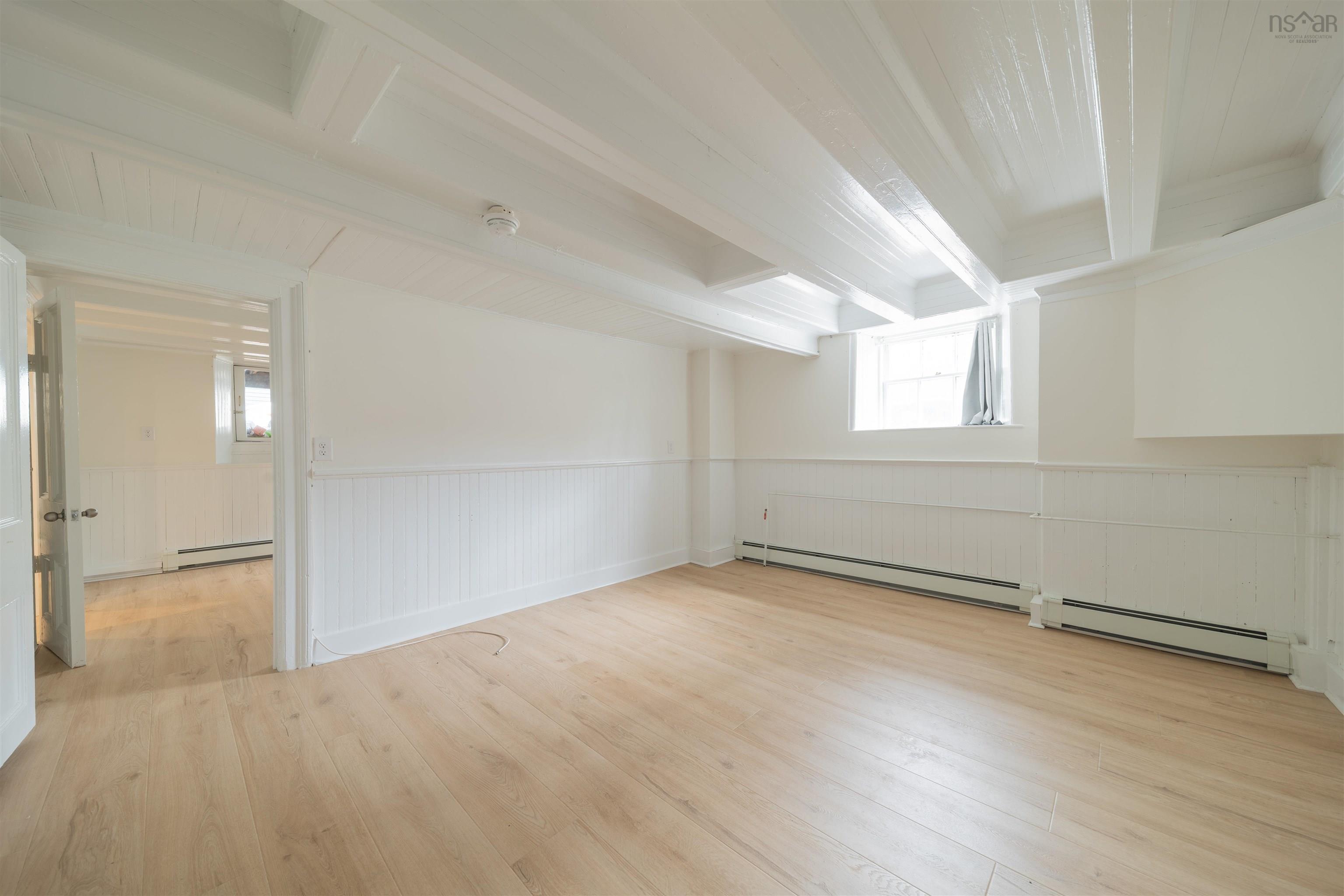 $1,199,000.00: 5633 Morris Street, Halifax