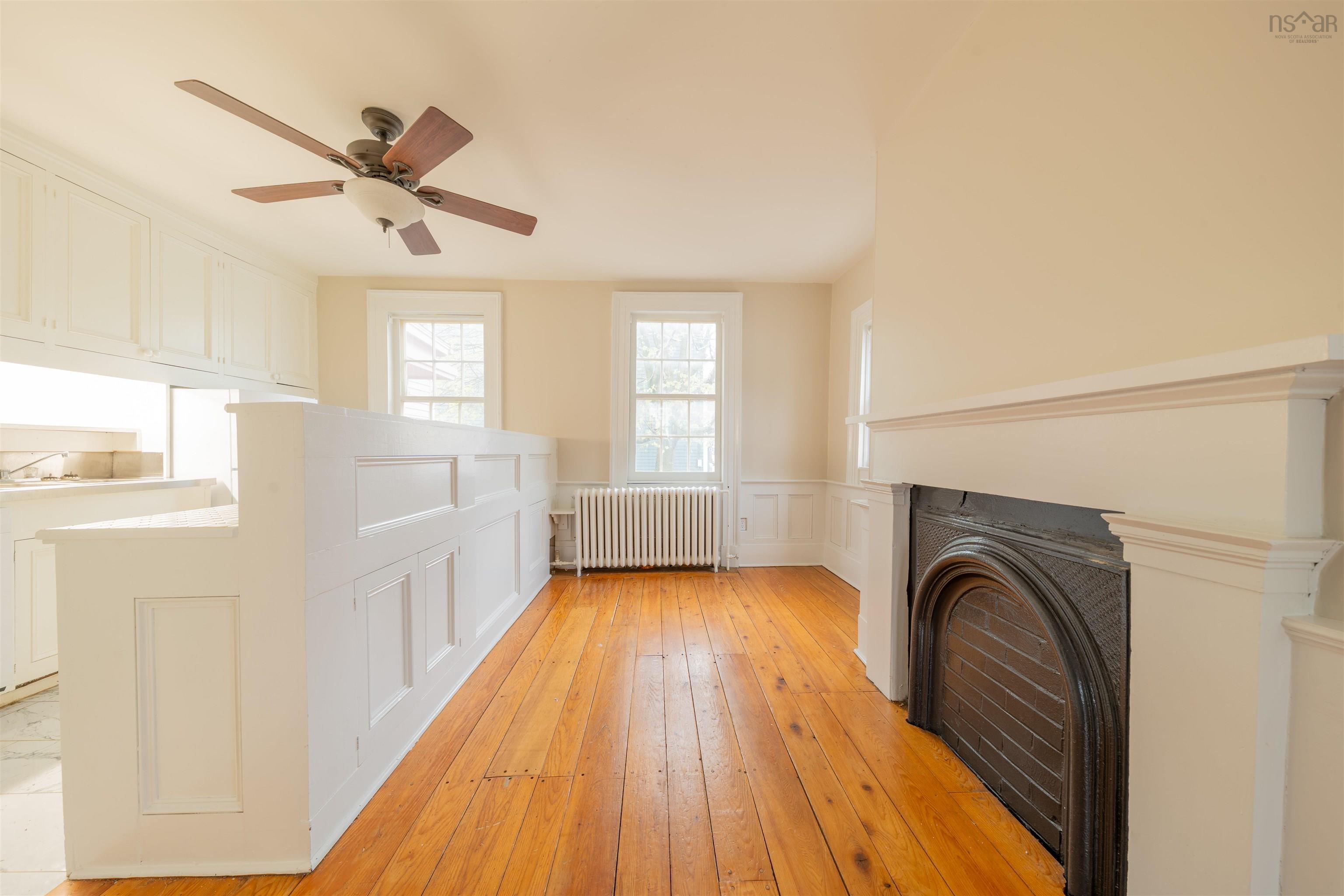 $1,199,000.00: 5633 Morris Street, Halifax