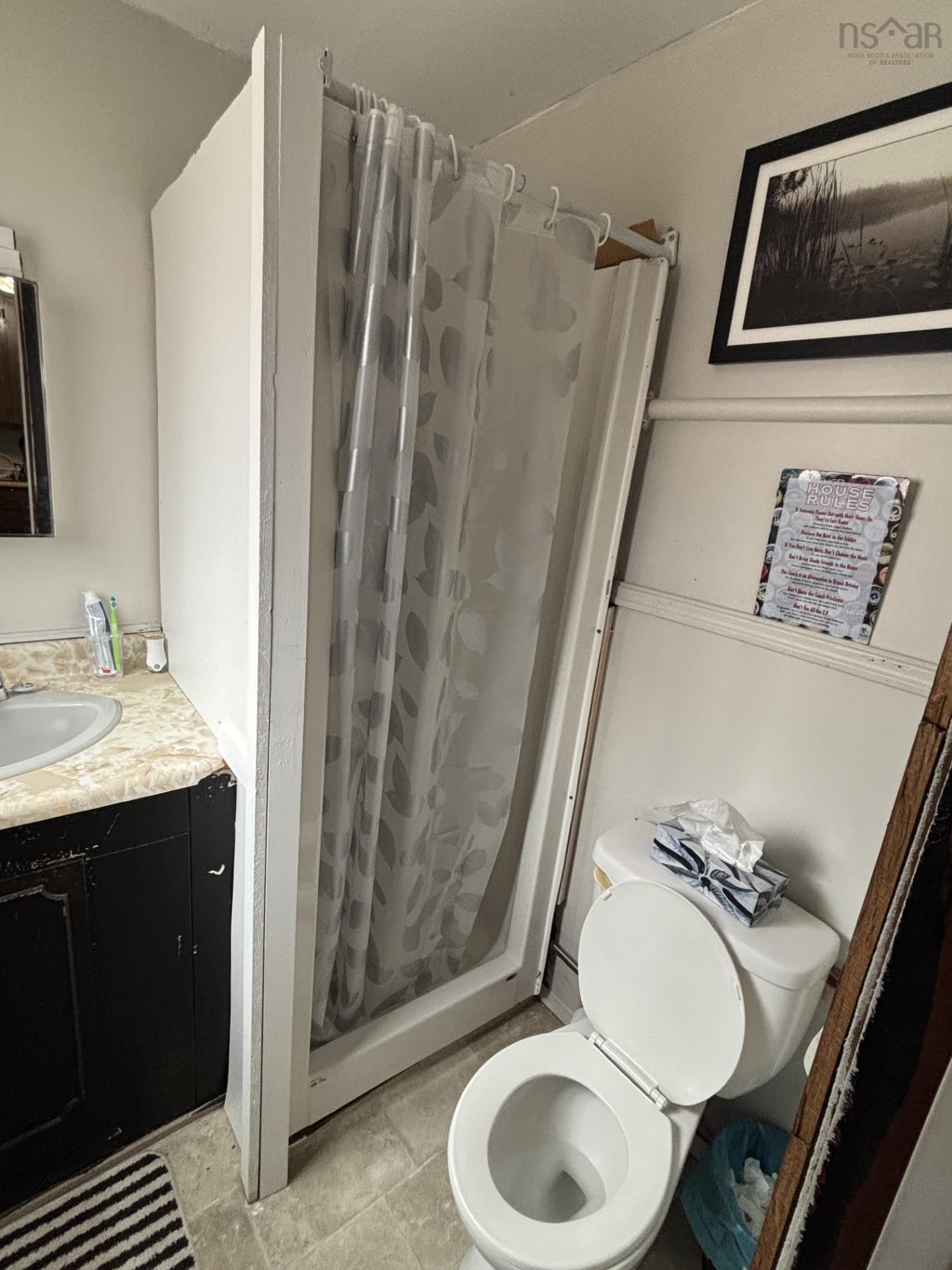 $174,900.00: 56 King Street, Sydney Mines