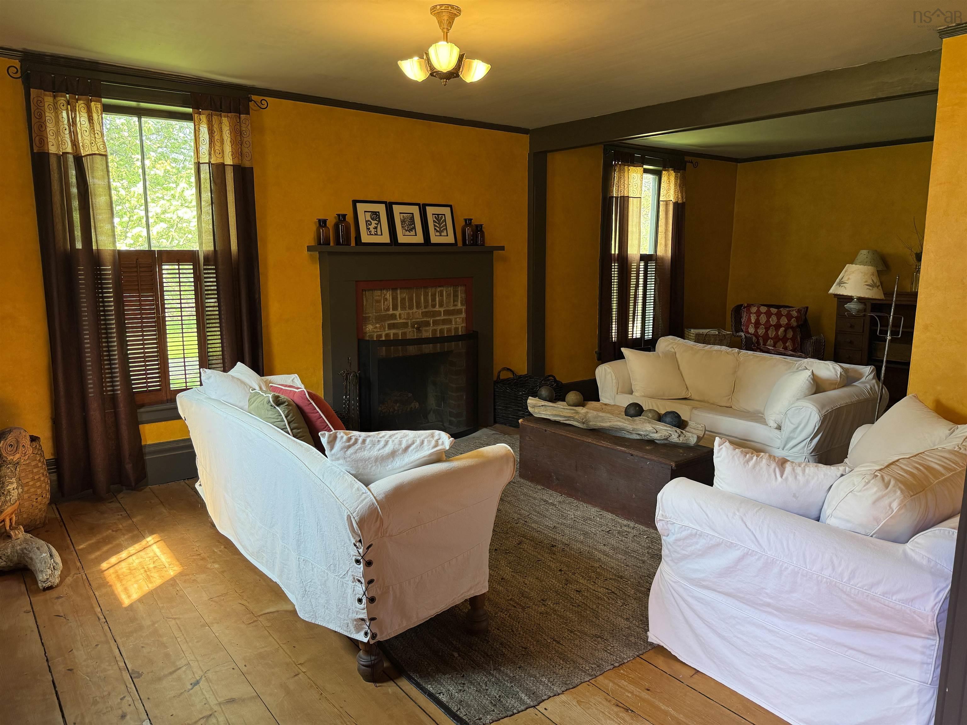 $575,000.00: 2328 Old Mill Road, South Farmington