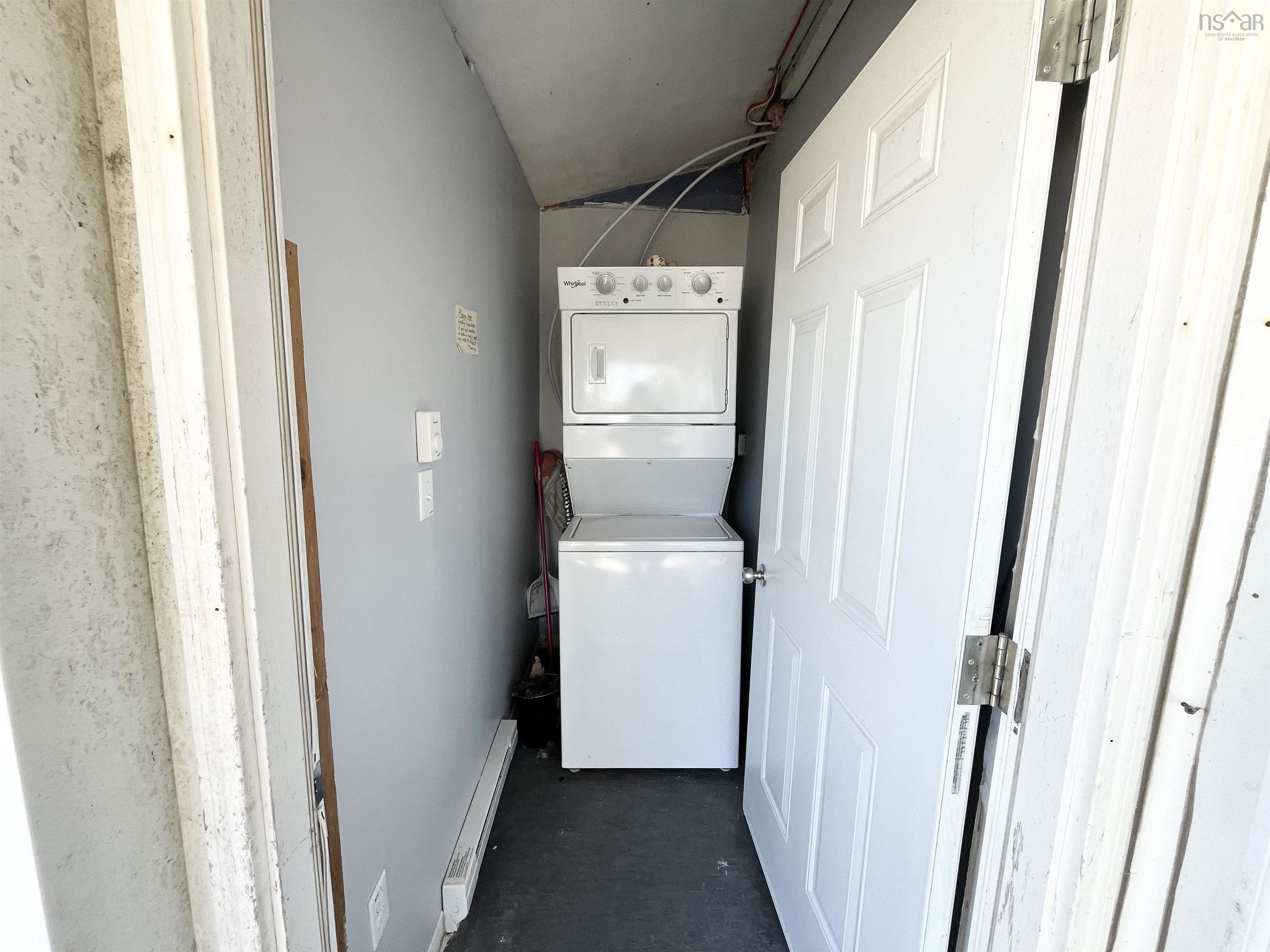 $290,000.00: 2739 Main Street, Clark
