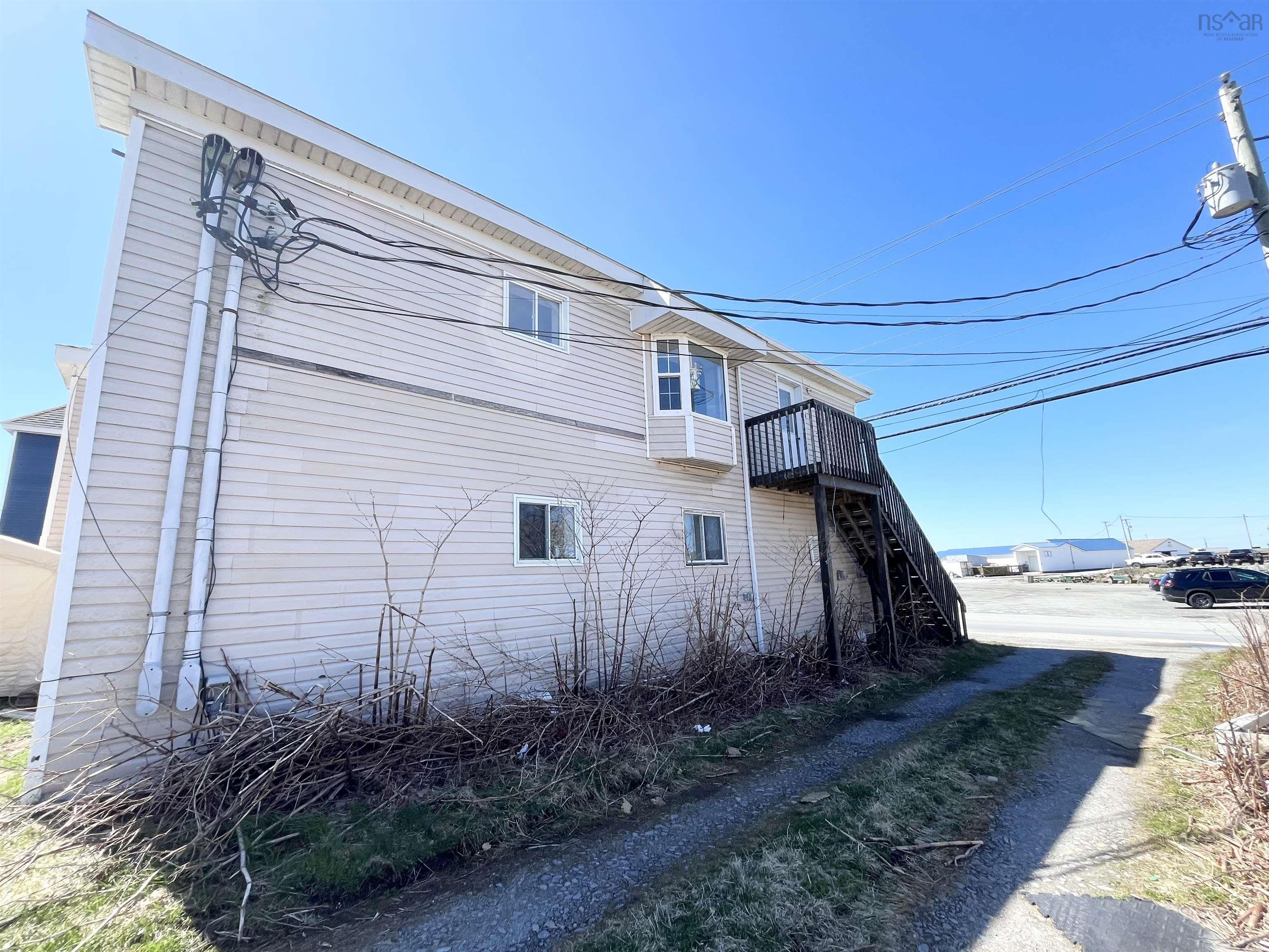 $290,000.00: 2739 Main Street, Clark