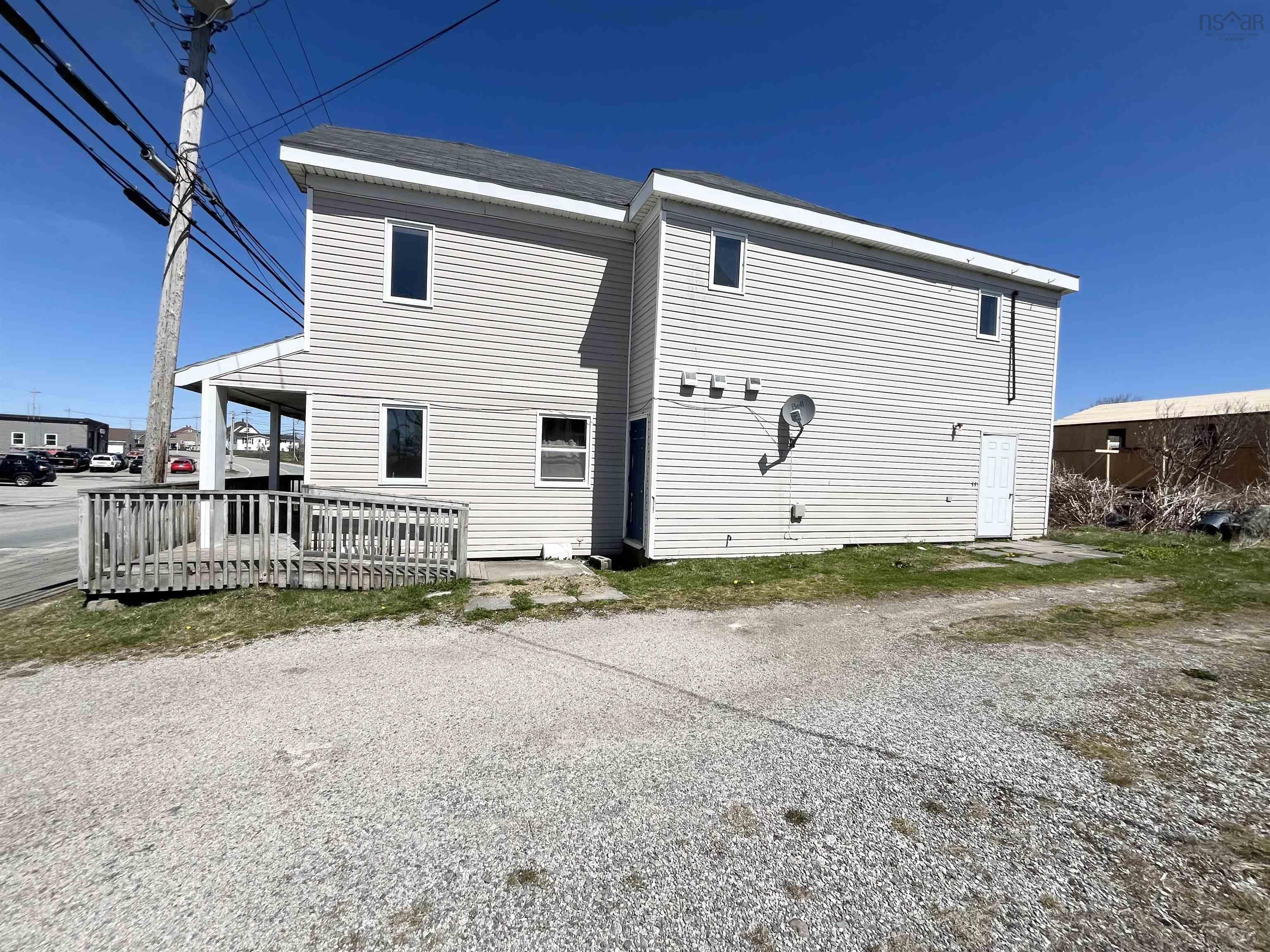 $290,000.00: 2739 Main Street, Clark