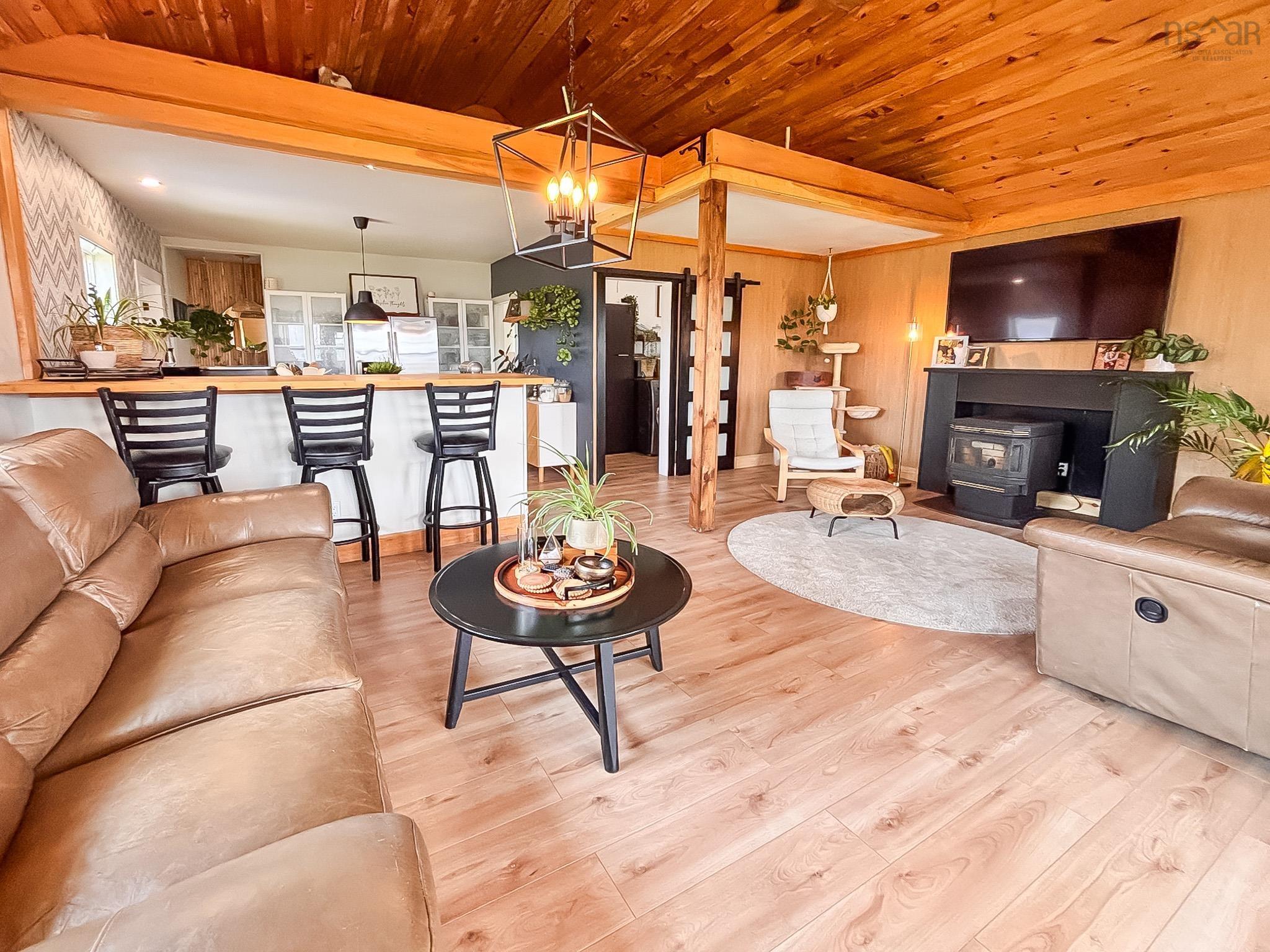 $285,000.00: 216 Long Cove Road, Port Medway
