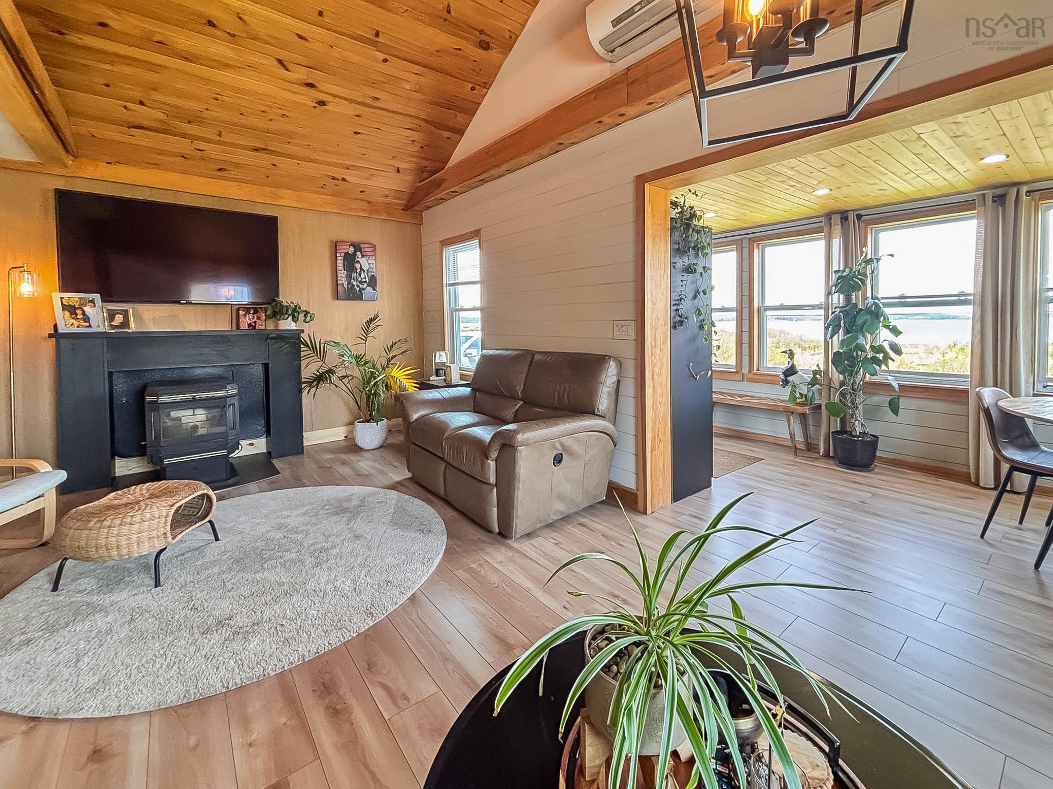 $285,000.00: 216 Long Cove Road, Port Medway