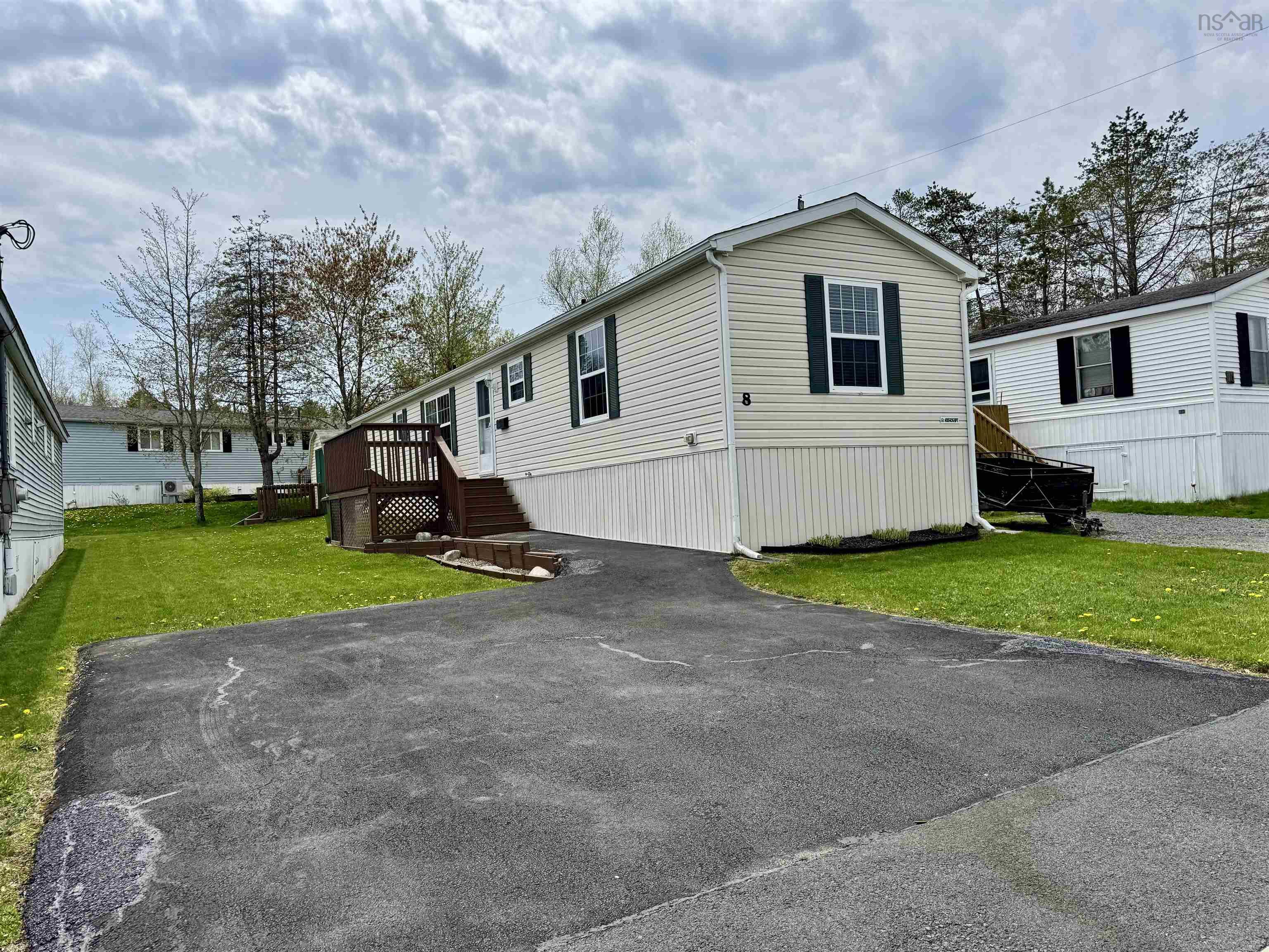 8 Yeadon Drive, Middle Sackville, NS (MLS® 202611432)
