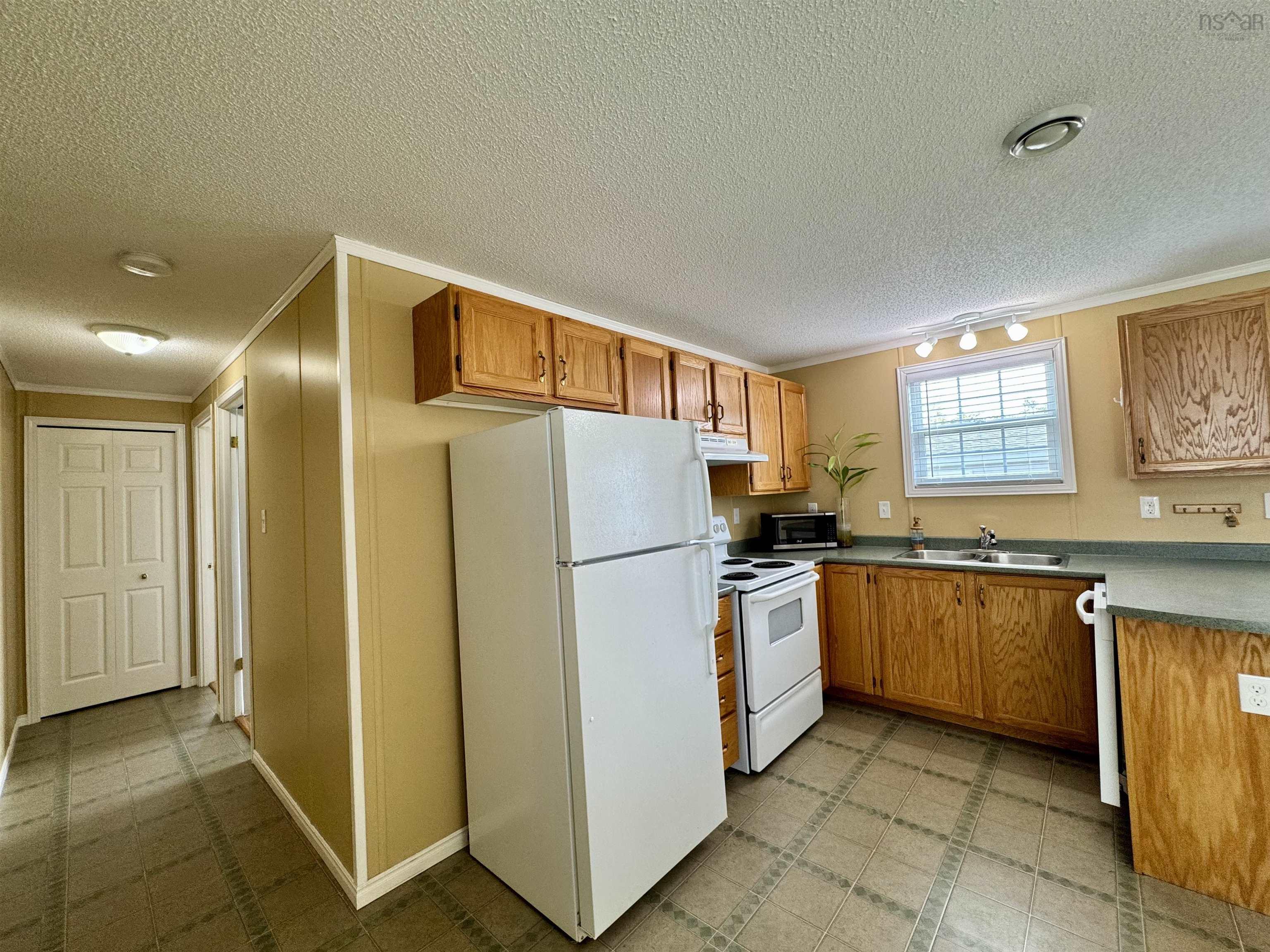 8 Yeadon Drive, Middle Sackville, NS (MLS 202611432)