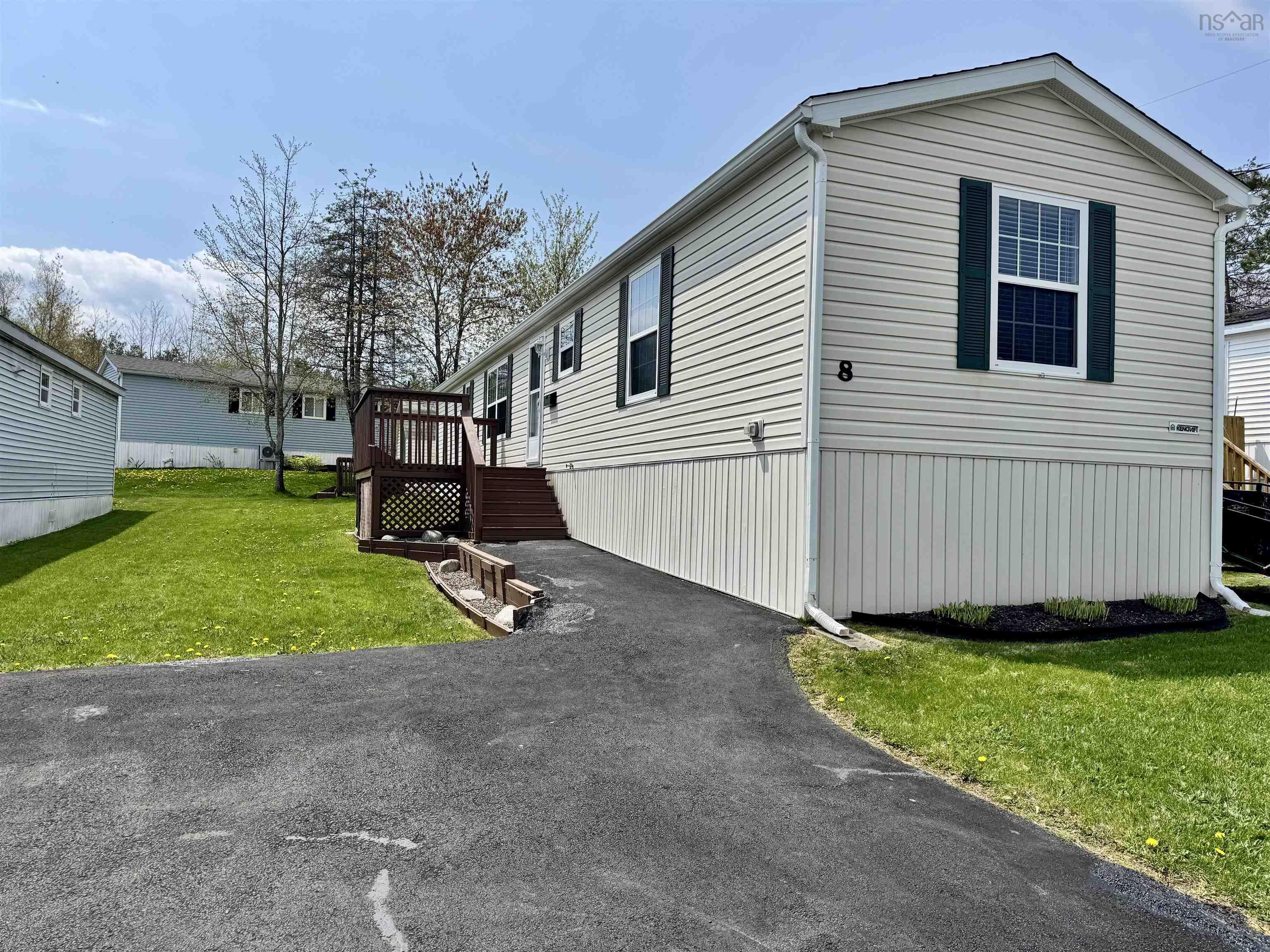 8 Yeadon Drive, Middle Sackville, NS (MLS 202611432)