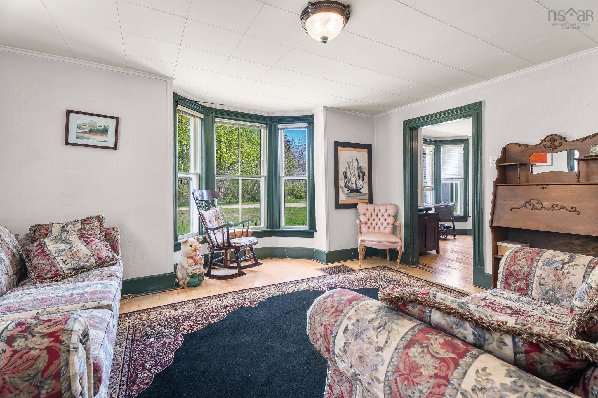 $499,000.00: 8924 Highway 201, Nictaux