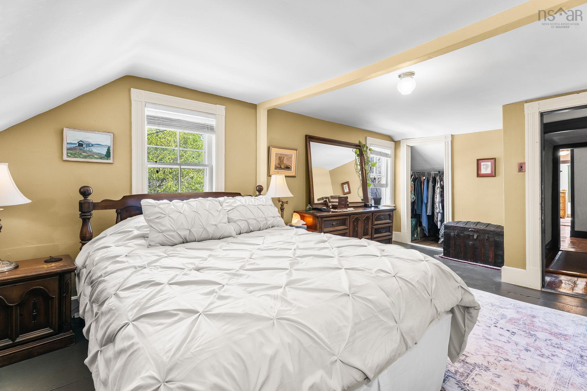 $499,000.00: 8924 Highway 201, Nictaux