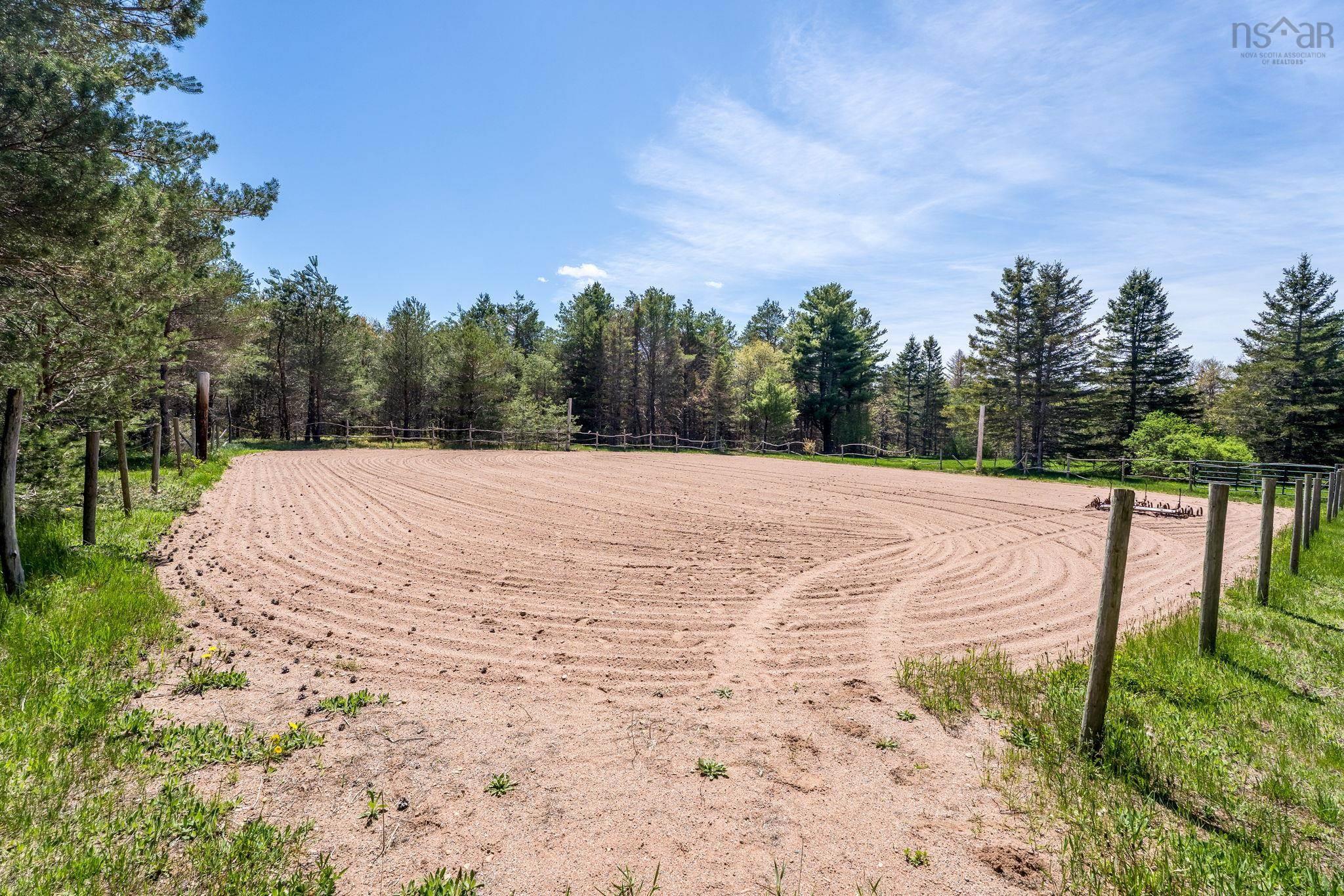 $499,000.00: 8924 Highway 201, Nictaux