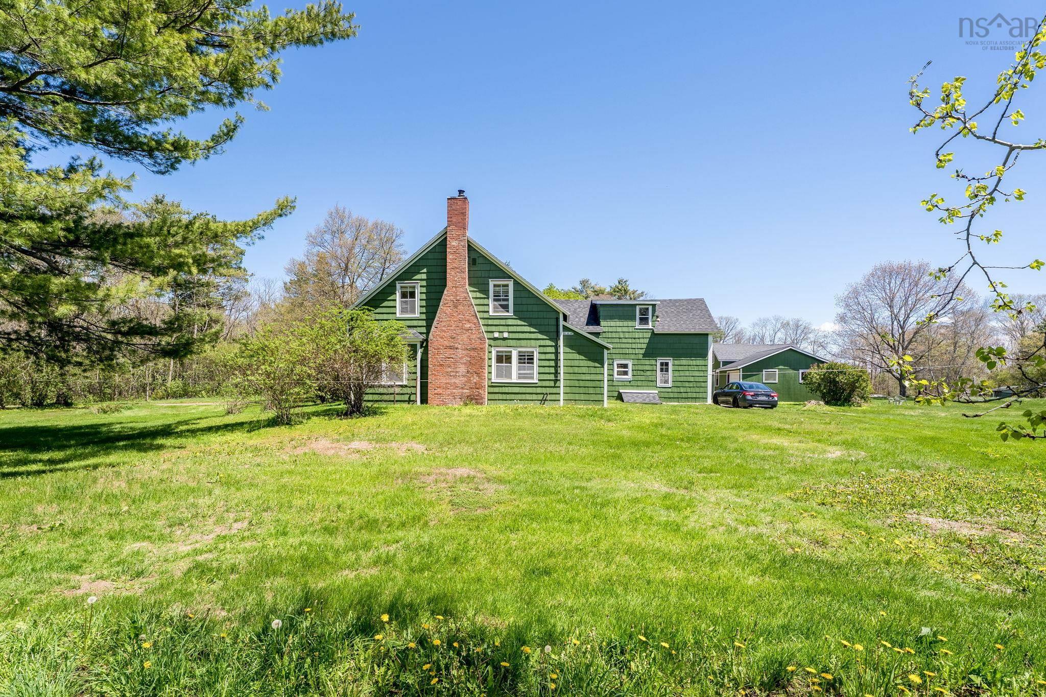 $499,000.00: 8924 Highway 201, Nictaux