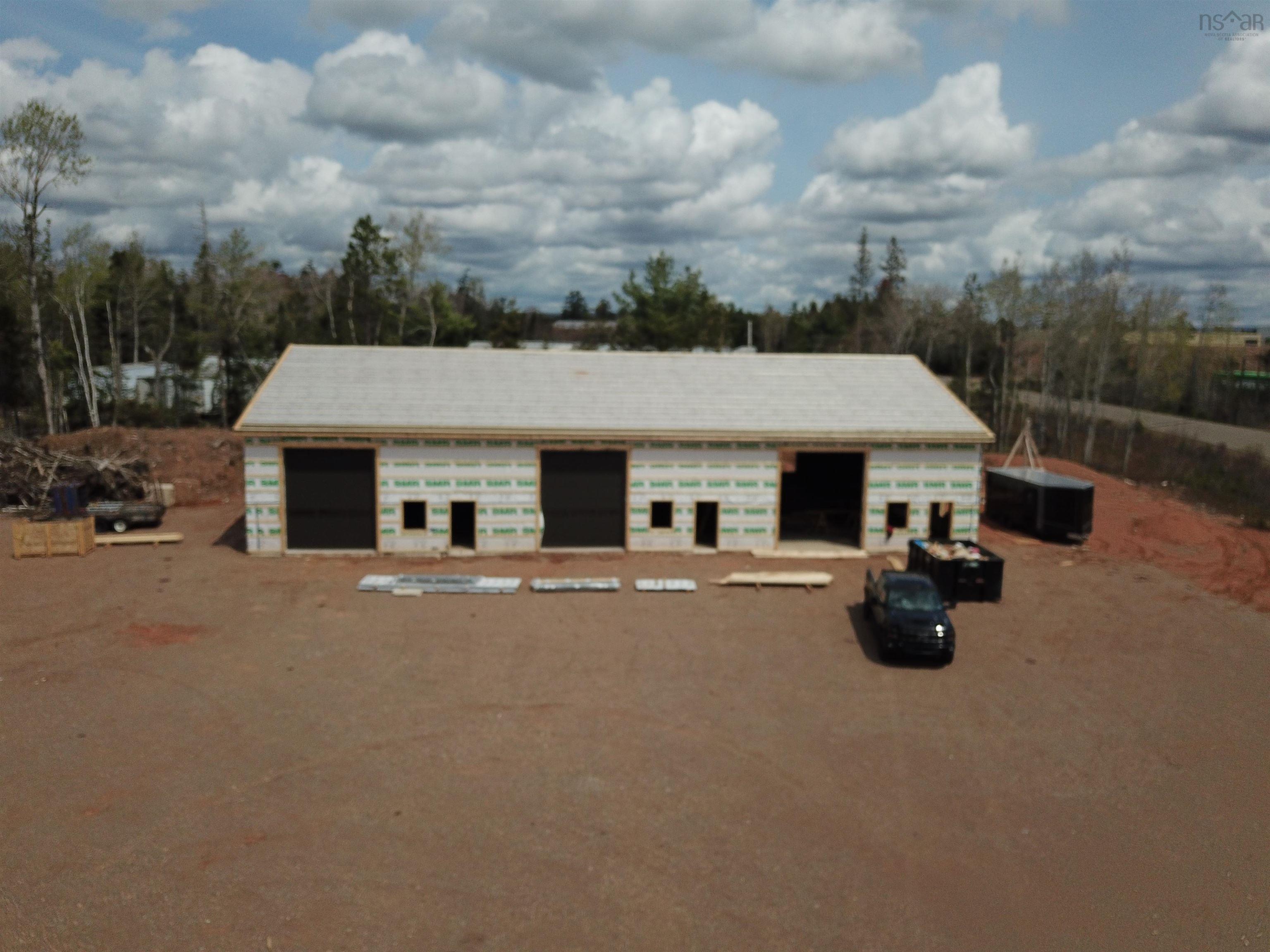 $1,350,000.00: 216 Lancaster, Debert