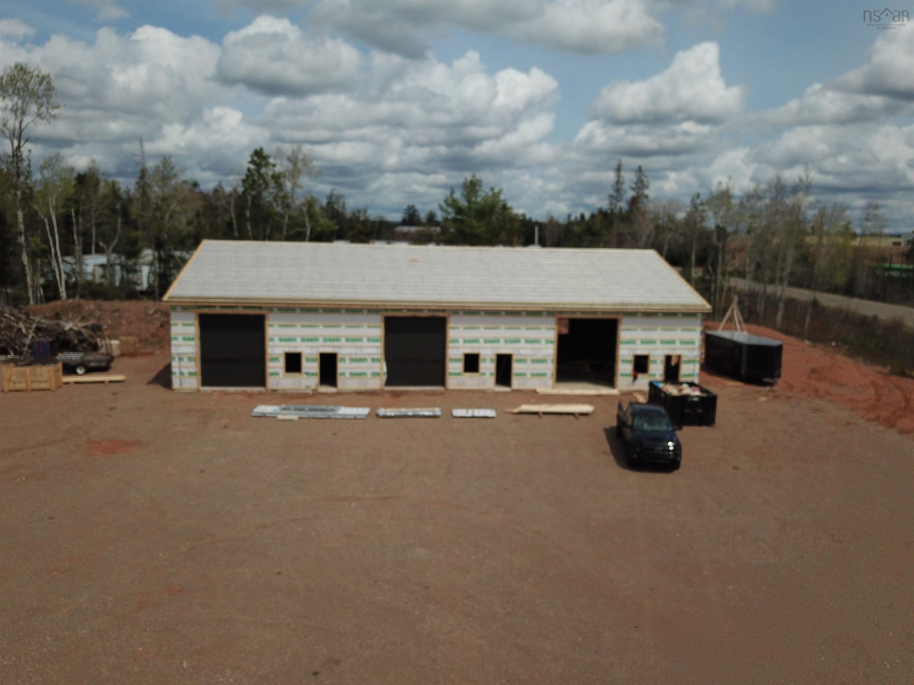 $1,350,000.00: 216 Lancaster, Debert