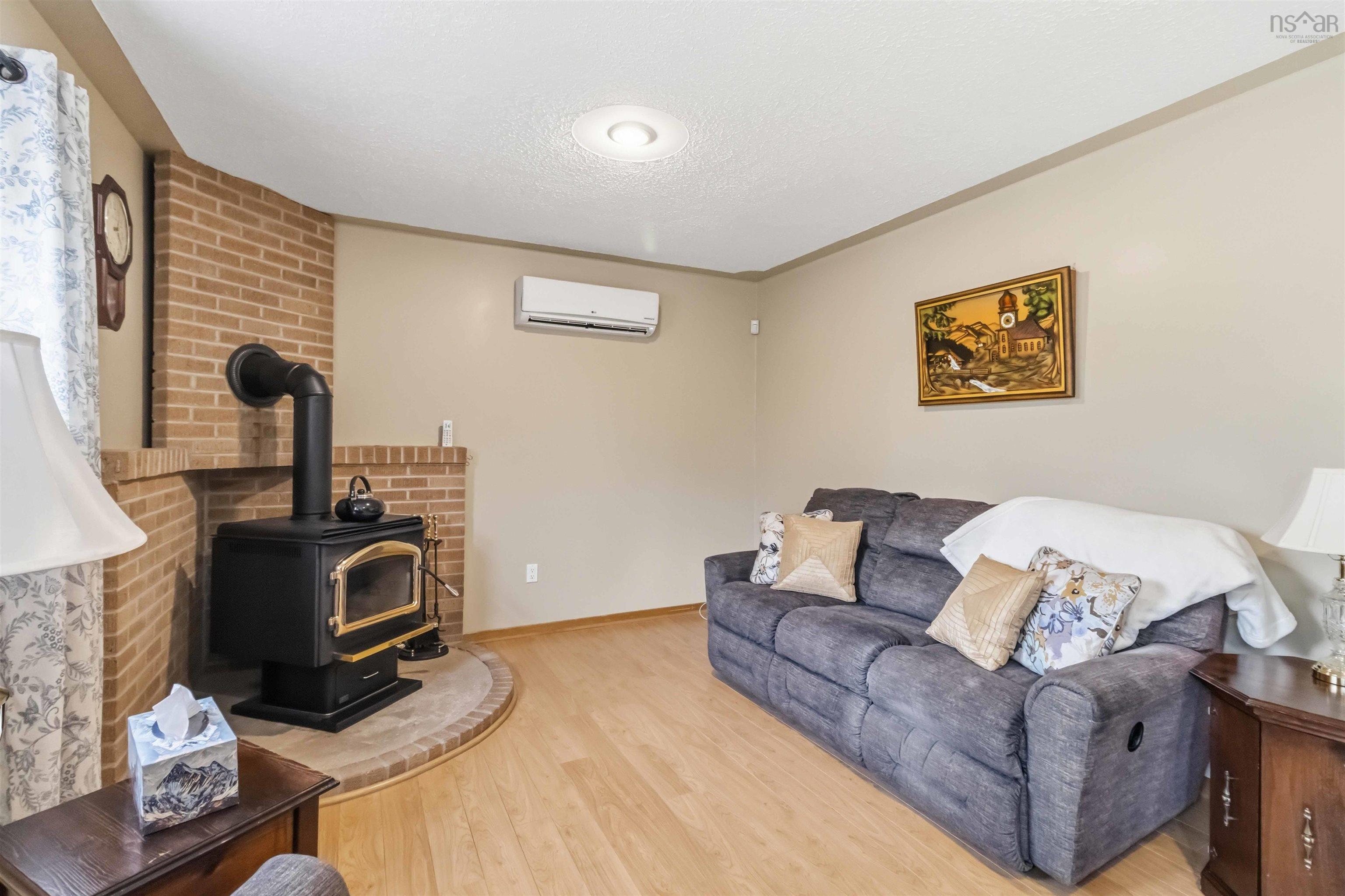 26 Pondicherry Crescent, Woodlawn, NS (MLS 202611447)