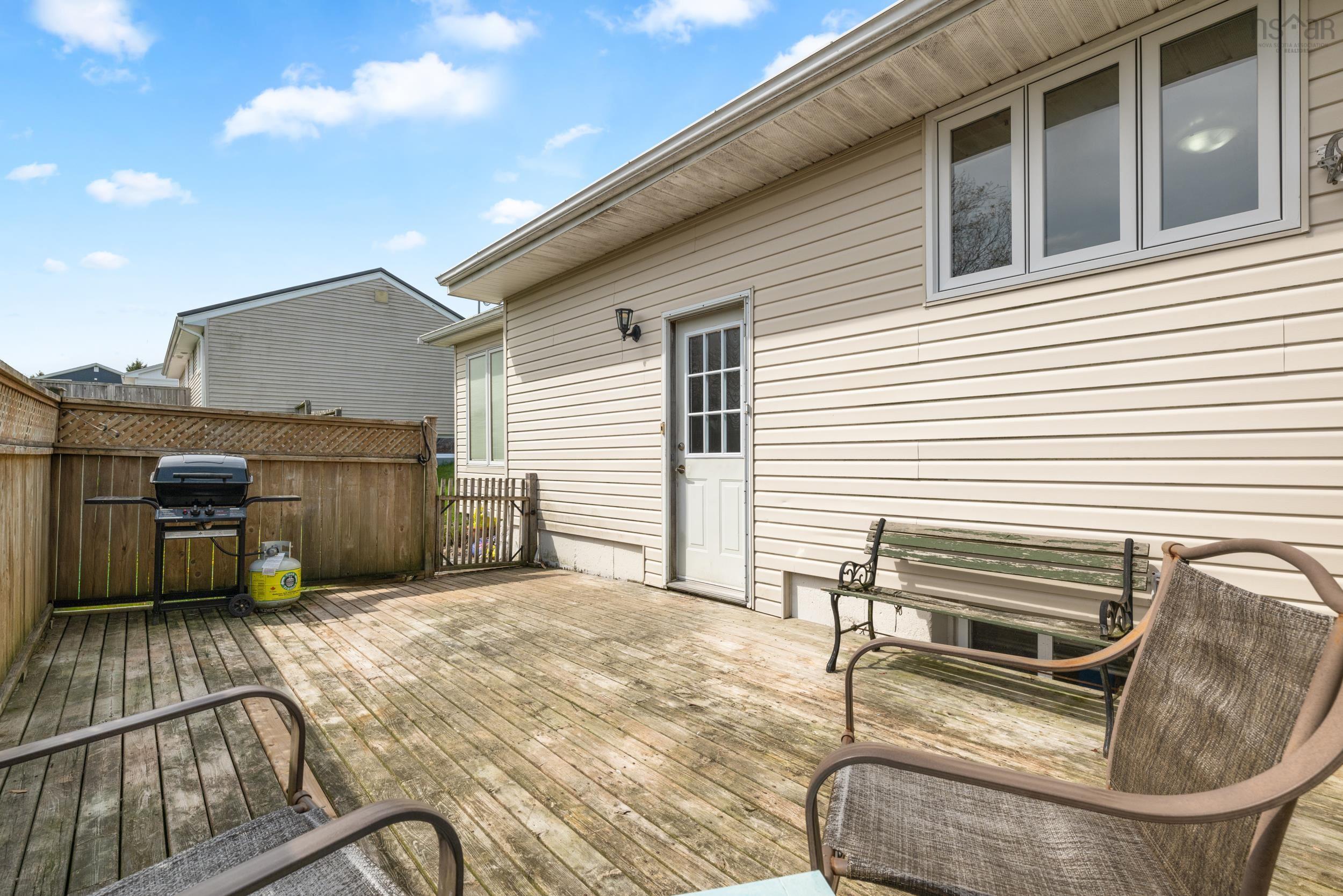 17 Ellen Drive, Dartmouth, NS (MLS 202611450)