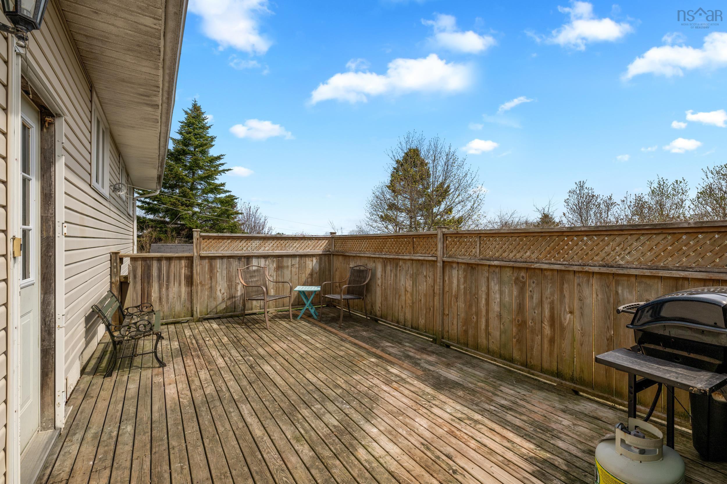 17 Ellen Drive, Dartmouth, NS (MLS 202611450)