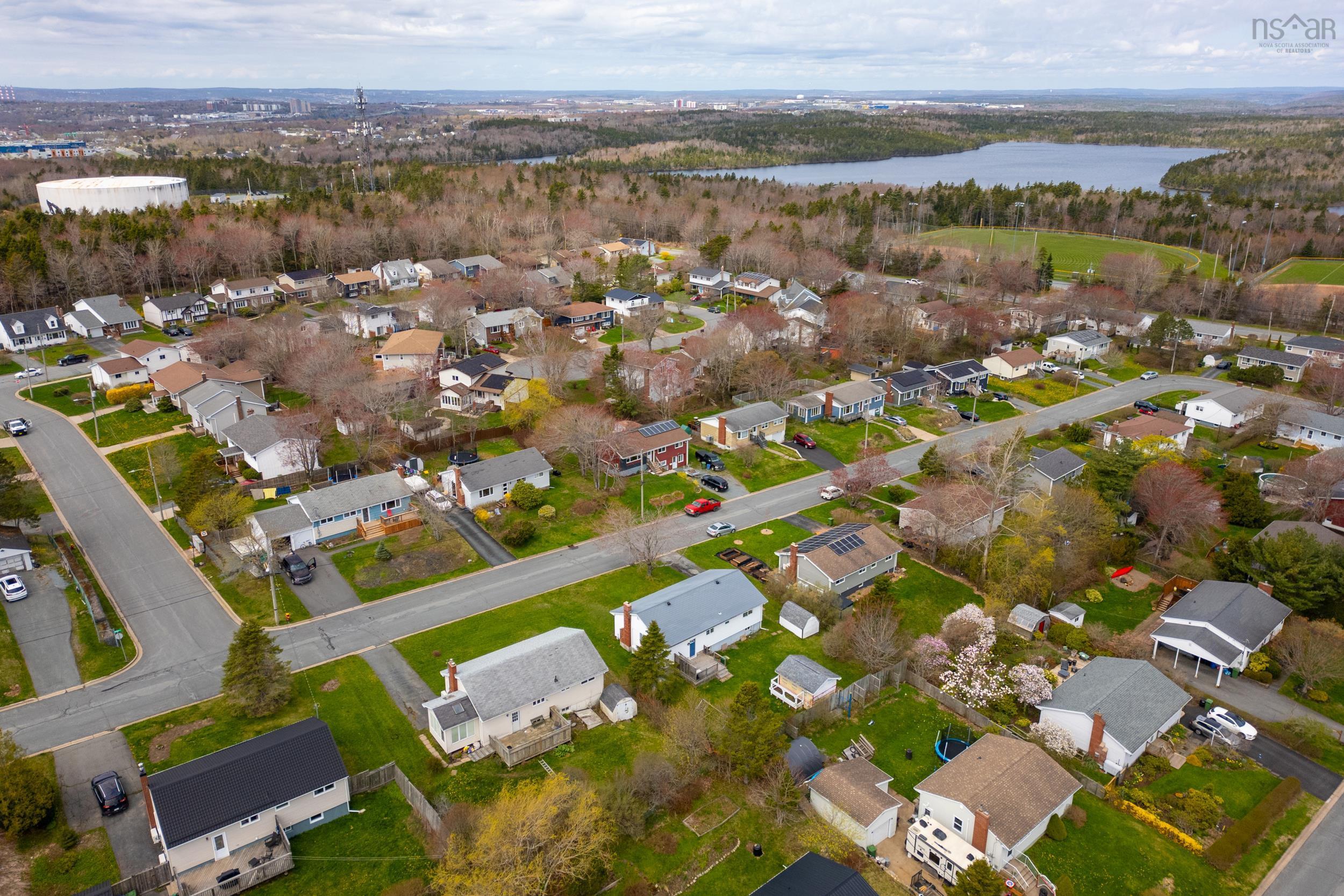 17 Ellen Drive, Dartmouth, NS (MLS 202611450)