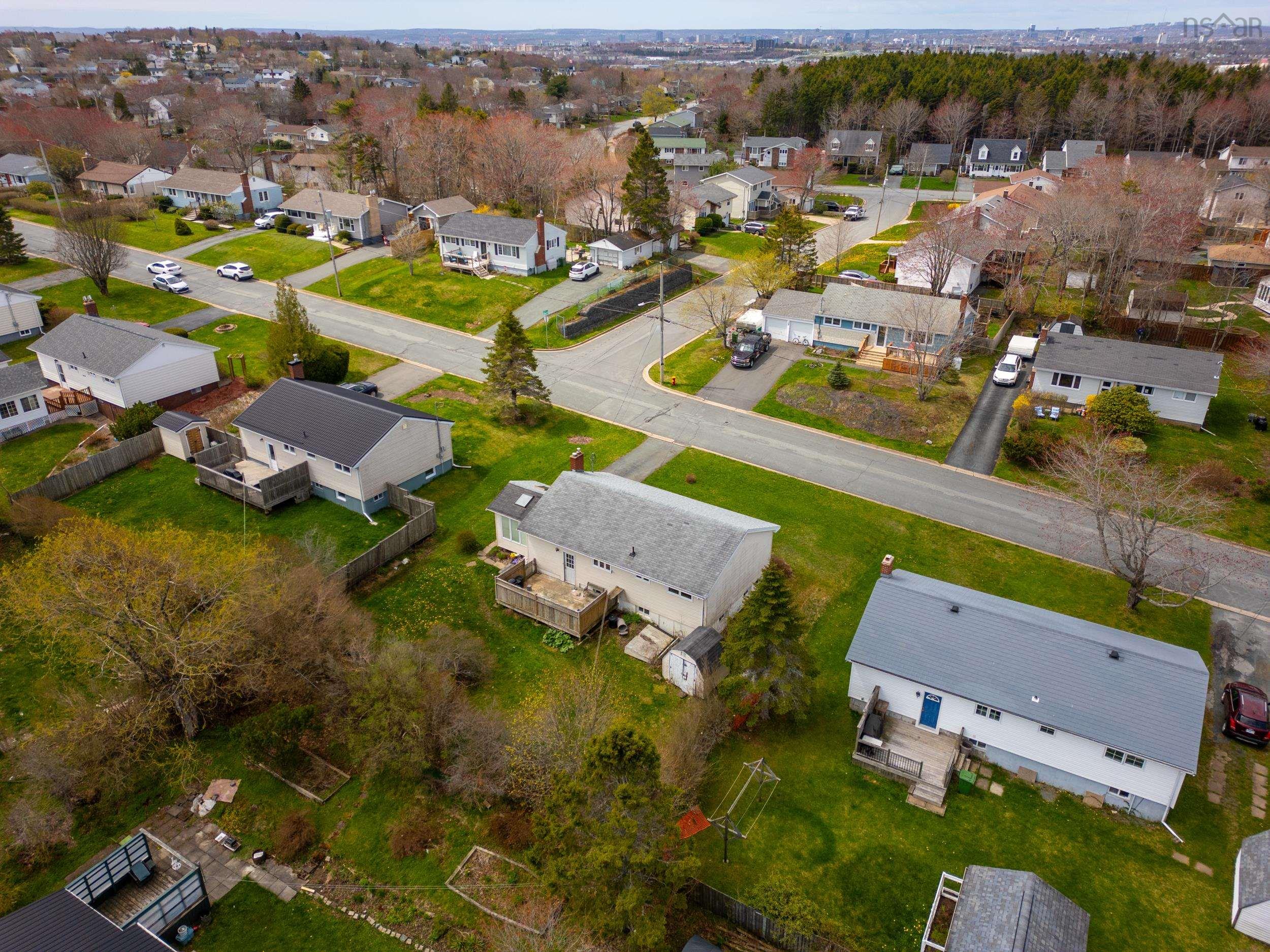 17 Ellen Drive, Dartmouth, NS (MLS 202611450)