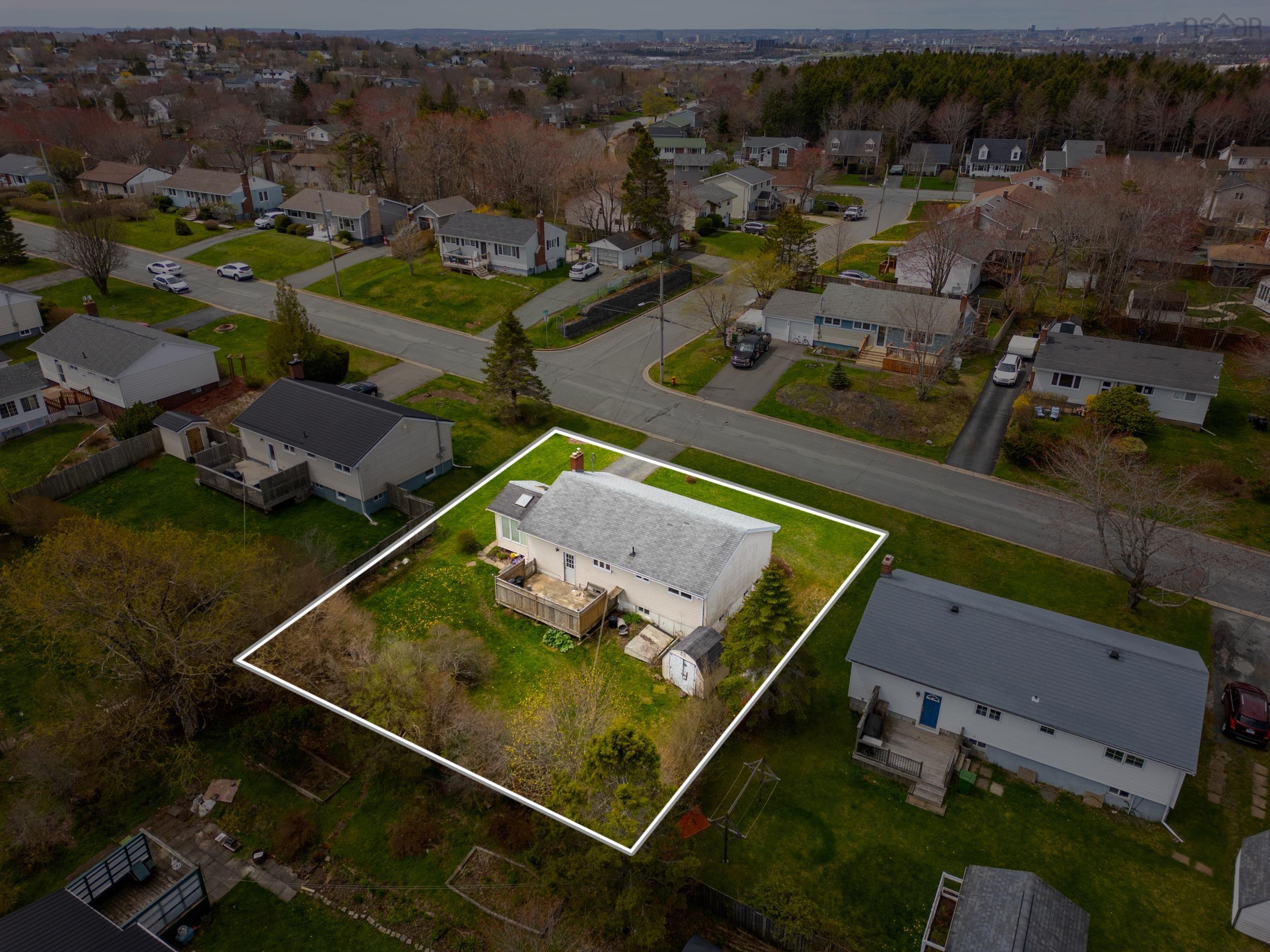 17 Ellen Drive, Dartmouth, NS (MLS 202611450)