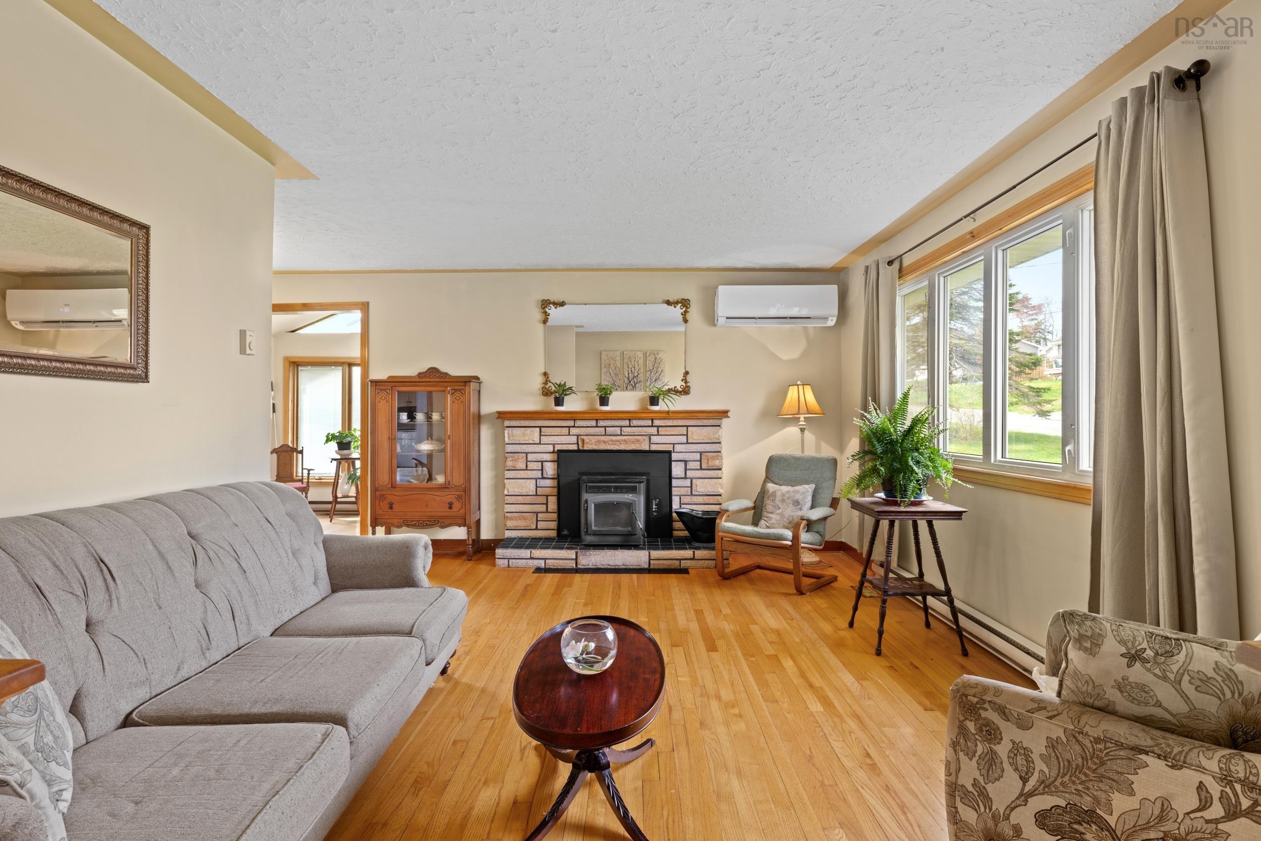 17 Ellen Drive, Dartmouth, NS (MLS 202611450)