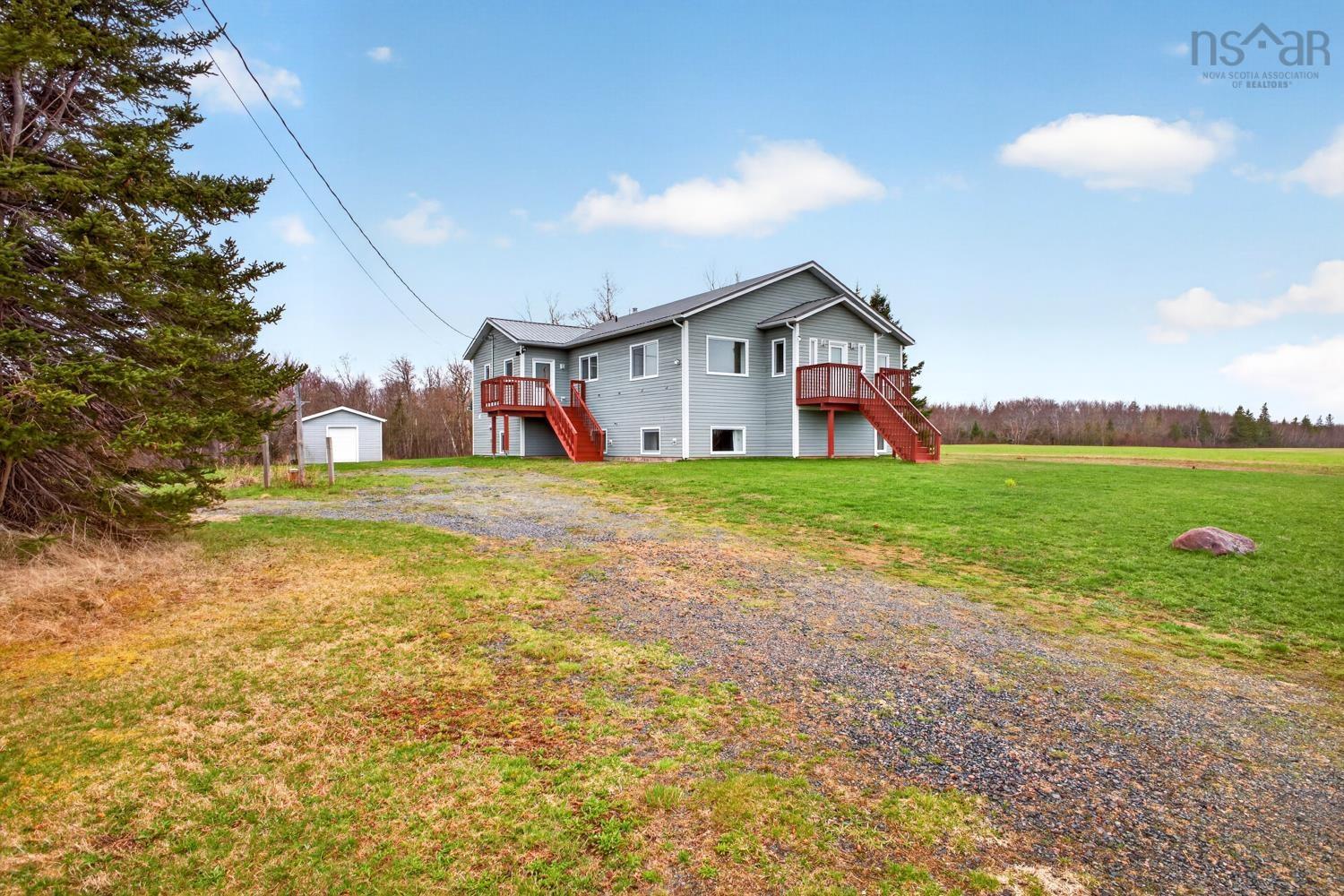 $585,000.00: 9118 HIGHWAY 366, Linden