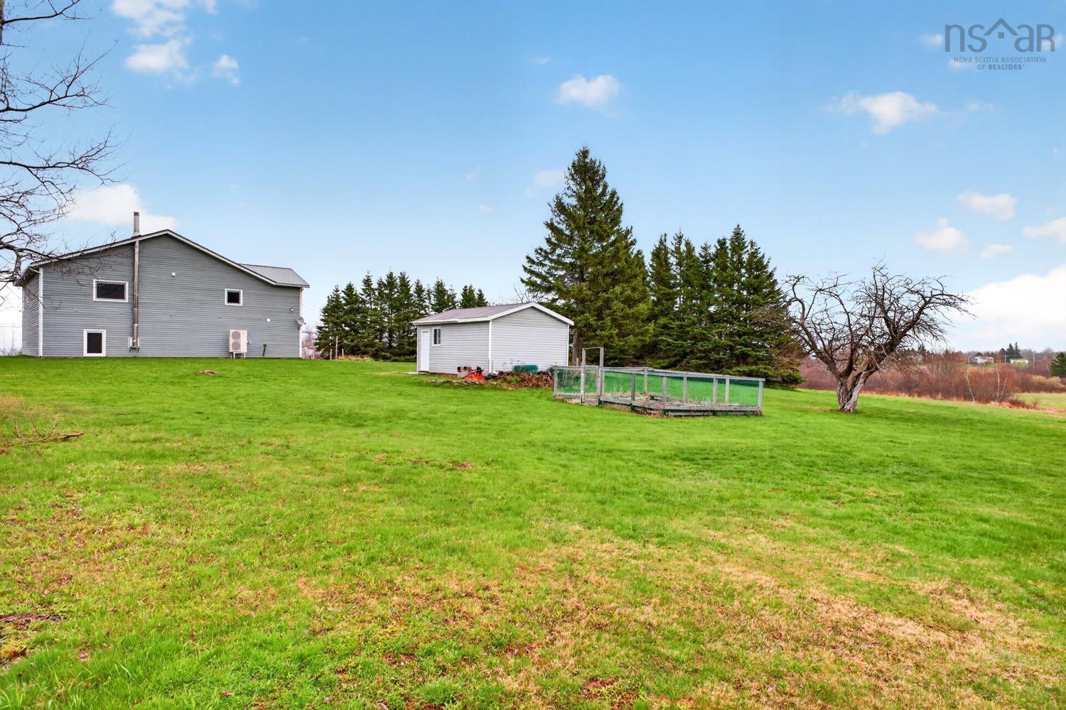 $585,000.00: 9118 HIGHWAY 366, Linden