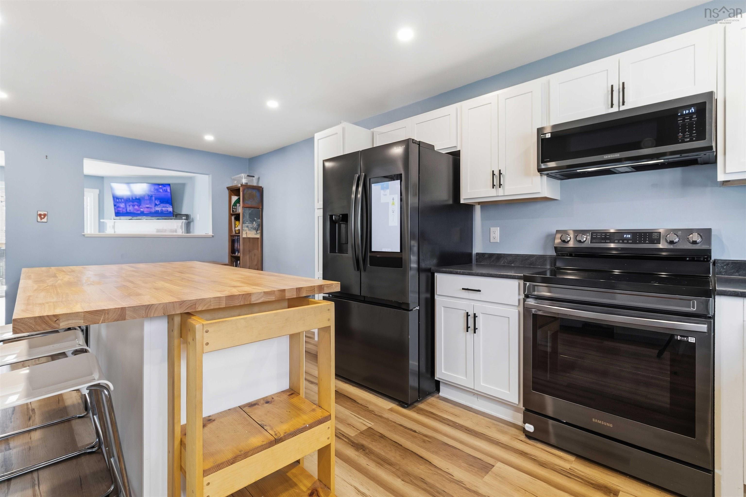 218 Greenwood Avenue, Timberlea, NS (MLS 202611482)