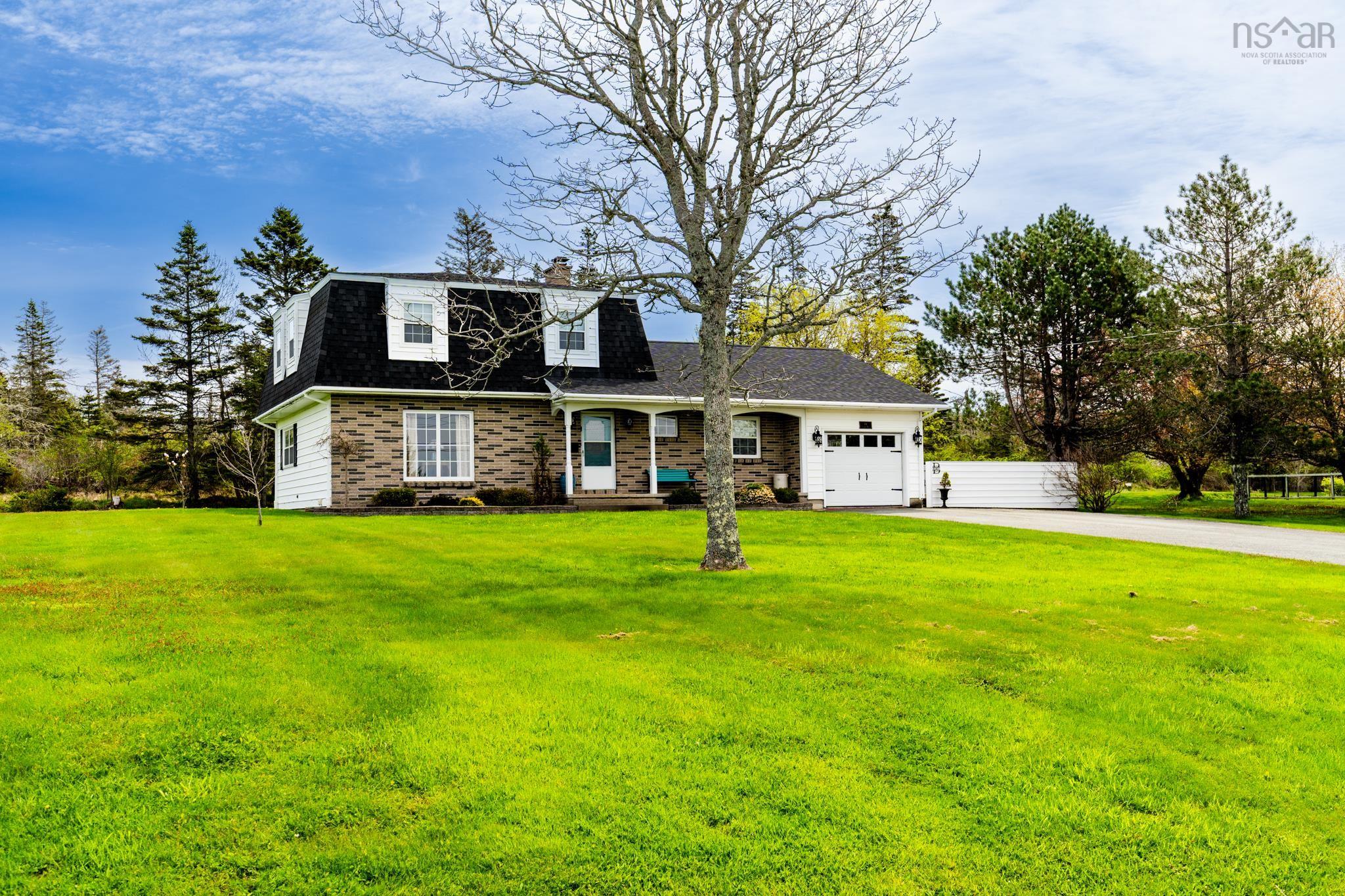 $649,000.00: 19 Goodwin Drive, Dayton