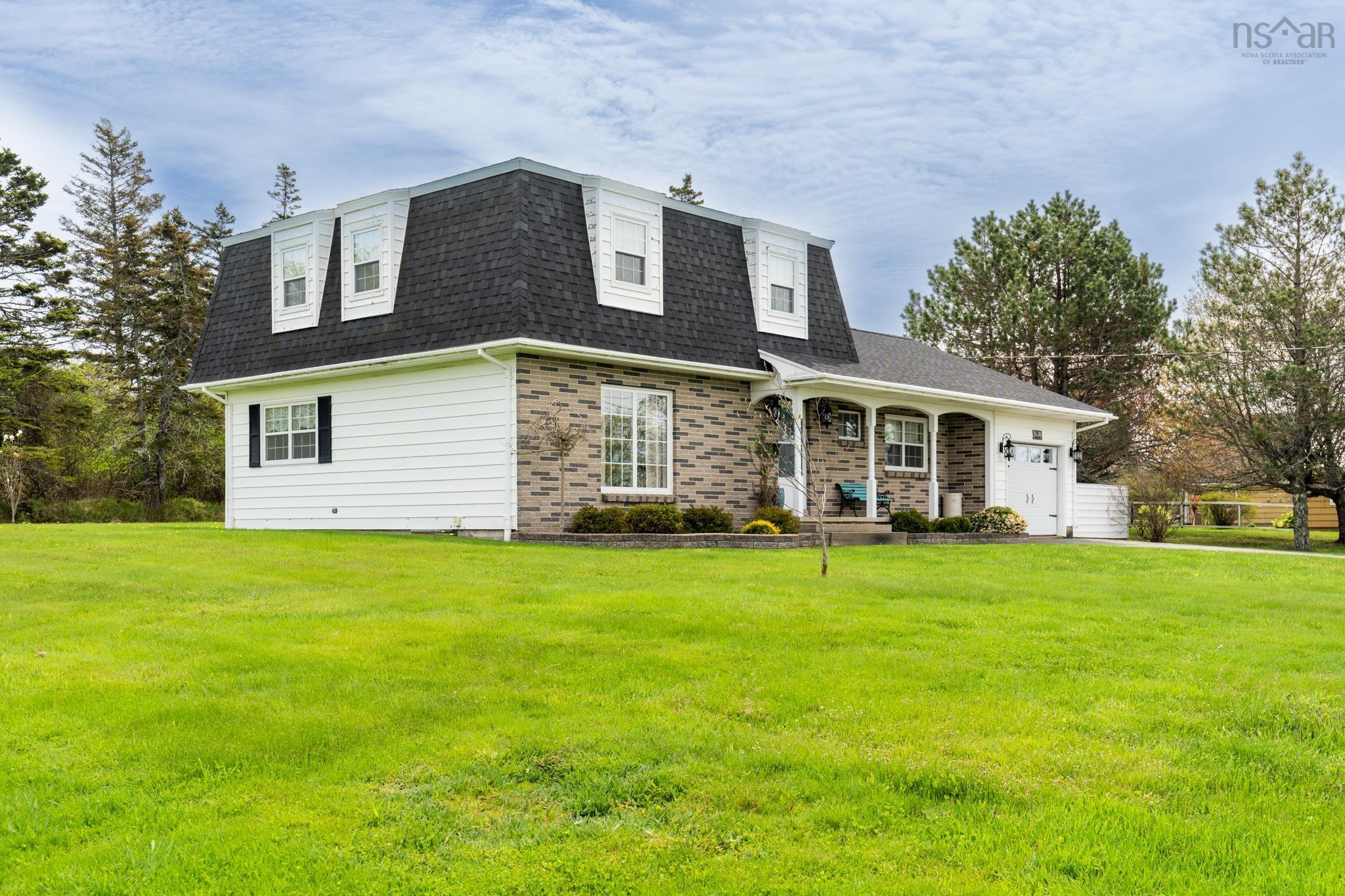 $649,000.00: 19 Goodwin Drive, Dayton