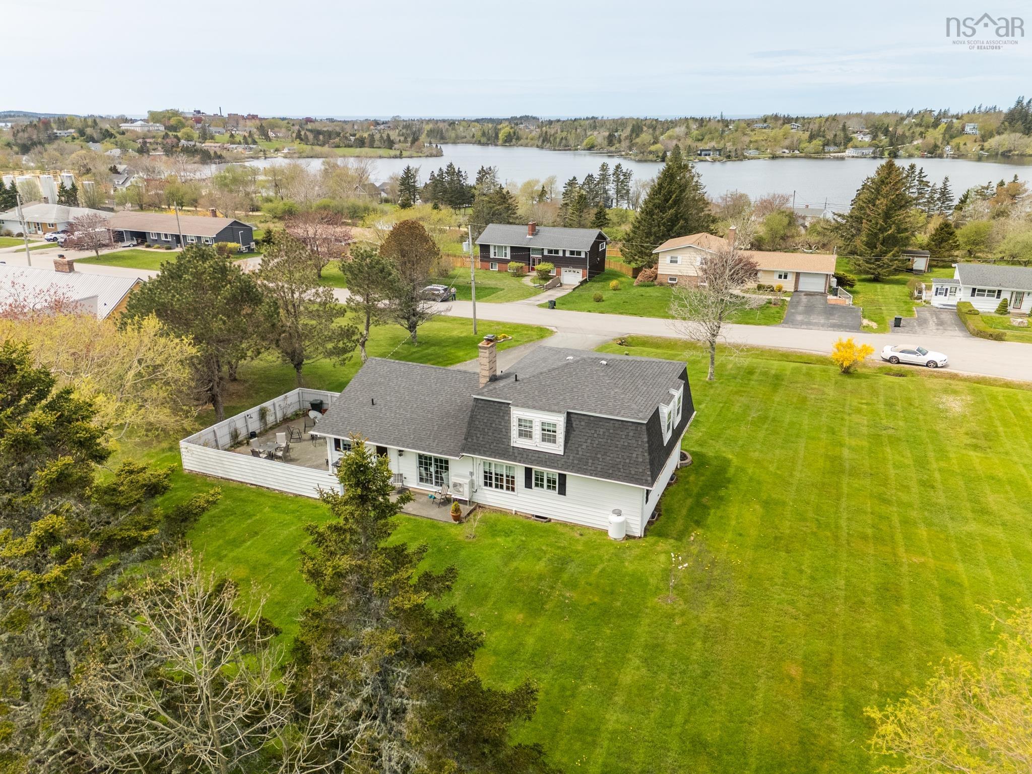 $649,000.00: 19 Goodwin Drive, Dayton