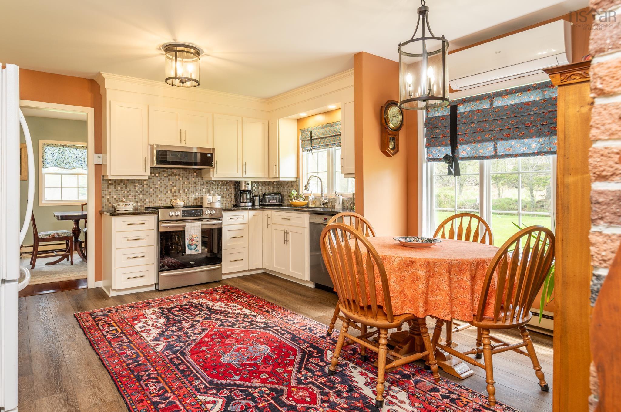 $649,000.00: 19 Goodwin Drive, Dayton
