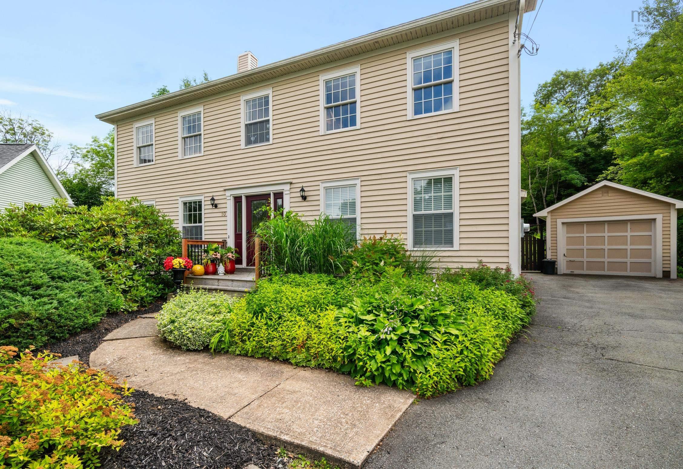 10 Mount Royal Court, Dartmouth, NS (MLS 202611490)